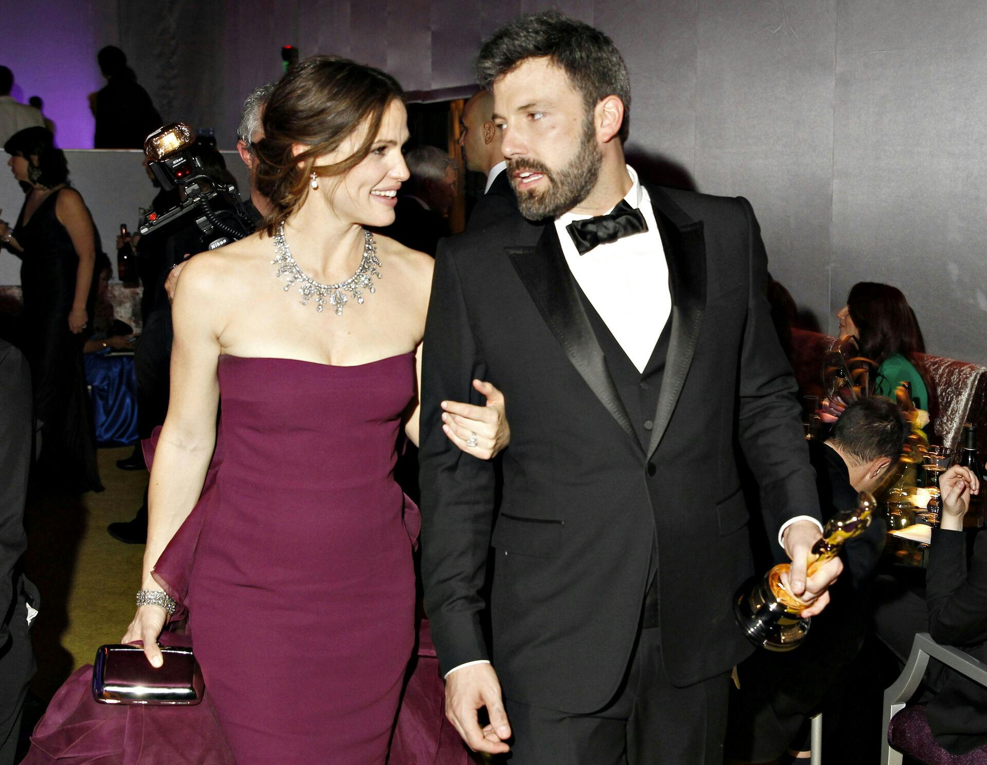 Jennifer Garner and Ben Affleck leave the Governor