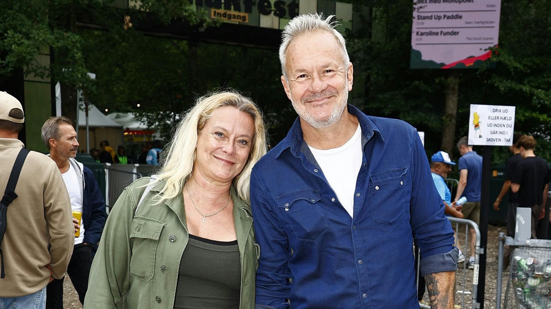 Charlotte og Dan Rachlin har været gift i over 25 år. Her ses de sammen på sidste års Smukfest.