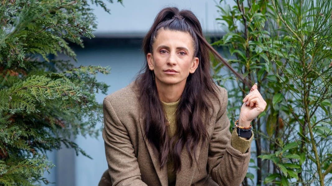 Mie Skov er fortsat indlagt.