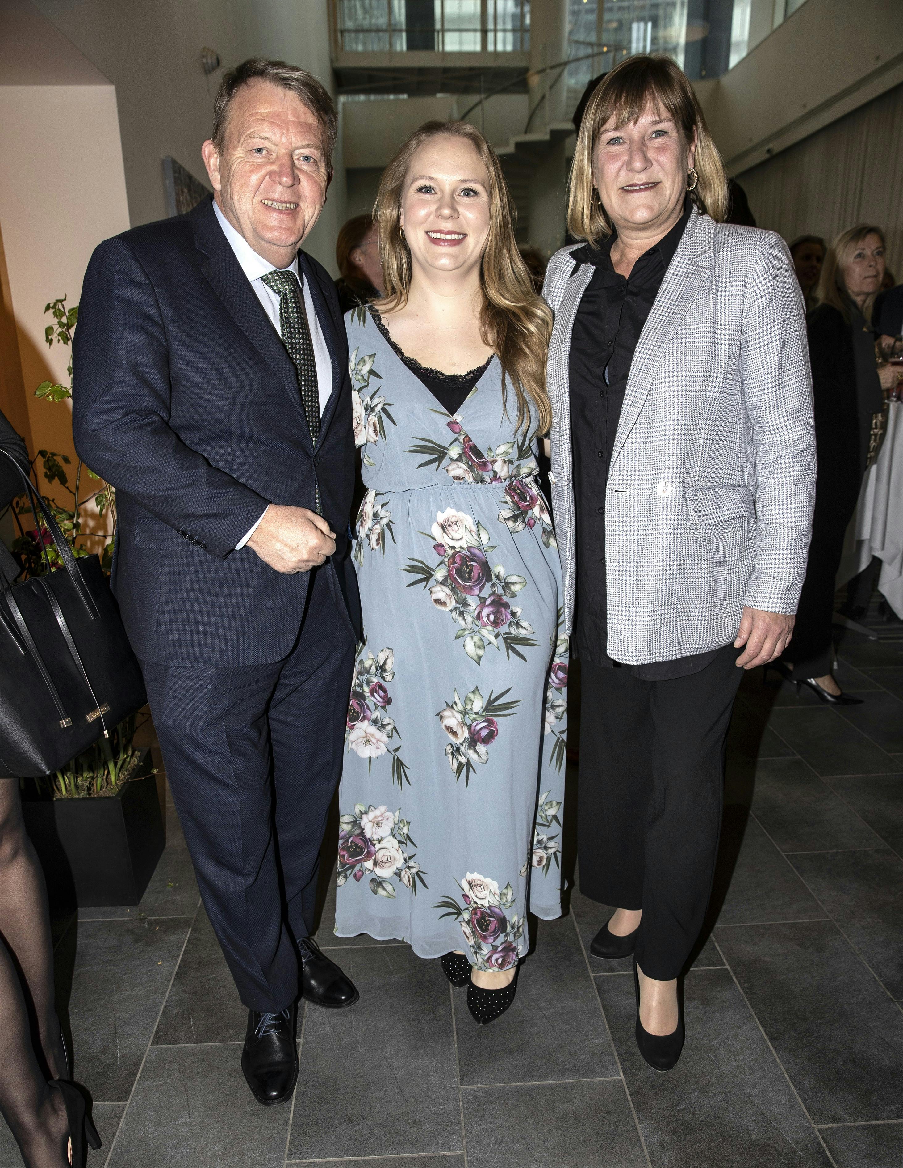 Lars Løkke Rasmussen med sin datter Lisa og hustru Solrun. 