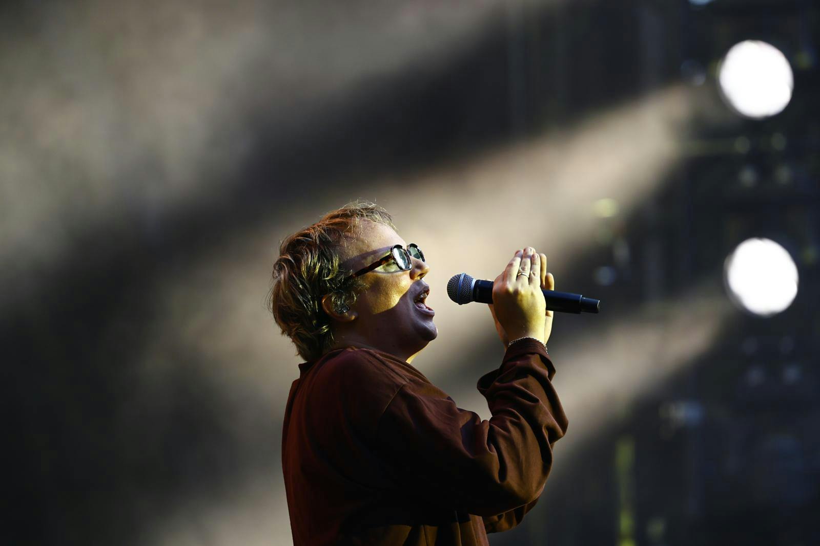 Andreas Odbjerg leder slagets gang, når fire nye popsange skal skrives i hans navn.