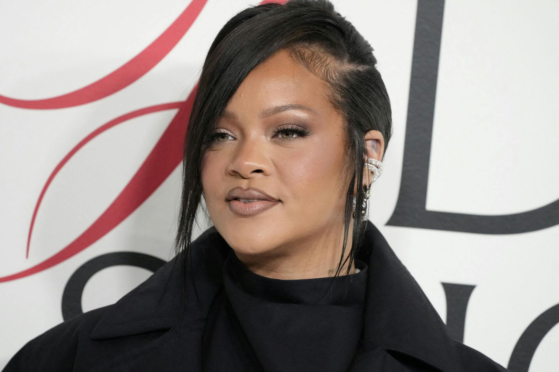 Noget tyder på, at RiRi slet ikke er færdig med at producere børn.