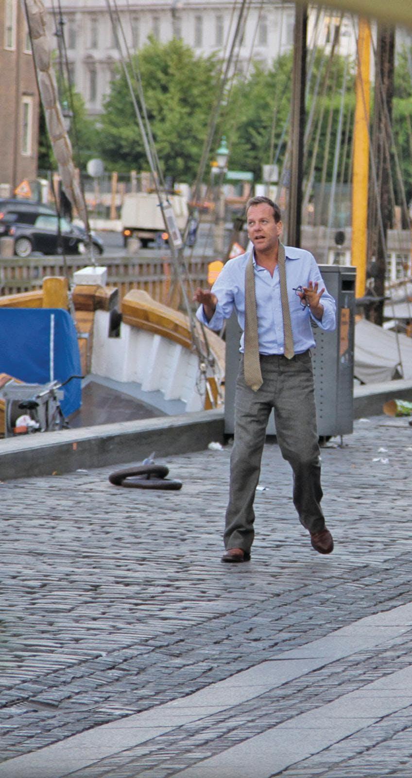 Her ses den kendte skuespiller under et besøg i København i 2010, hvor han arbejdede sammen med Lars von Trier.