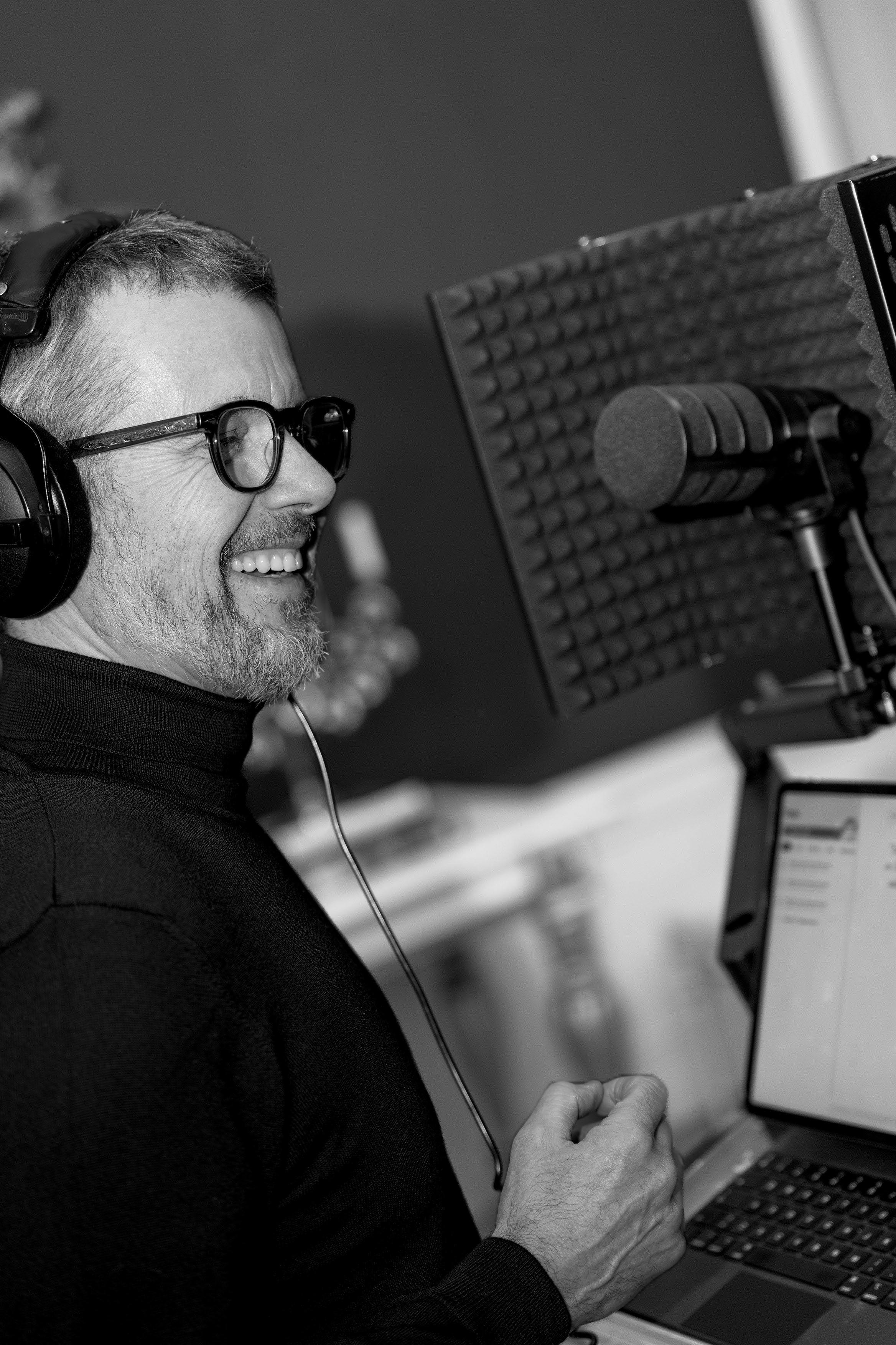 Kong Frederik indtaler sin bog "Kongeord" i januar 2026