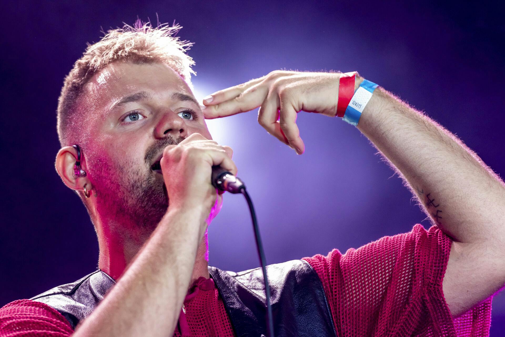 Sebastian Wegener indrømmer utroskab i sit tidligere forhold.