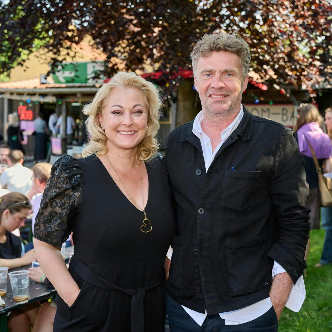 Stéphanie Surrugue og Lasse Engelbrecht kan inden længe rykke sammen under samme tag.