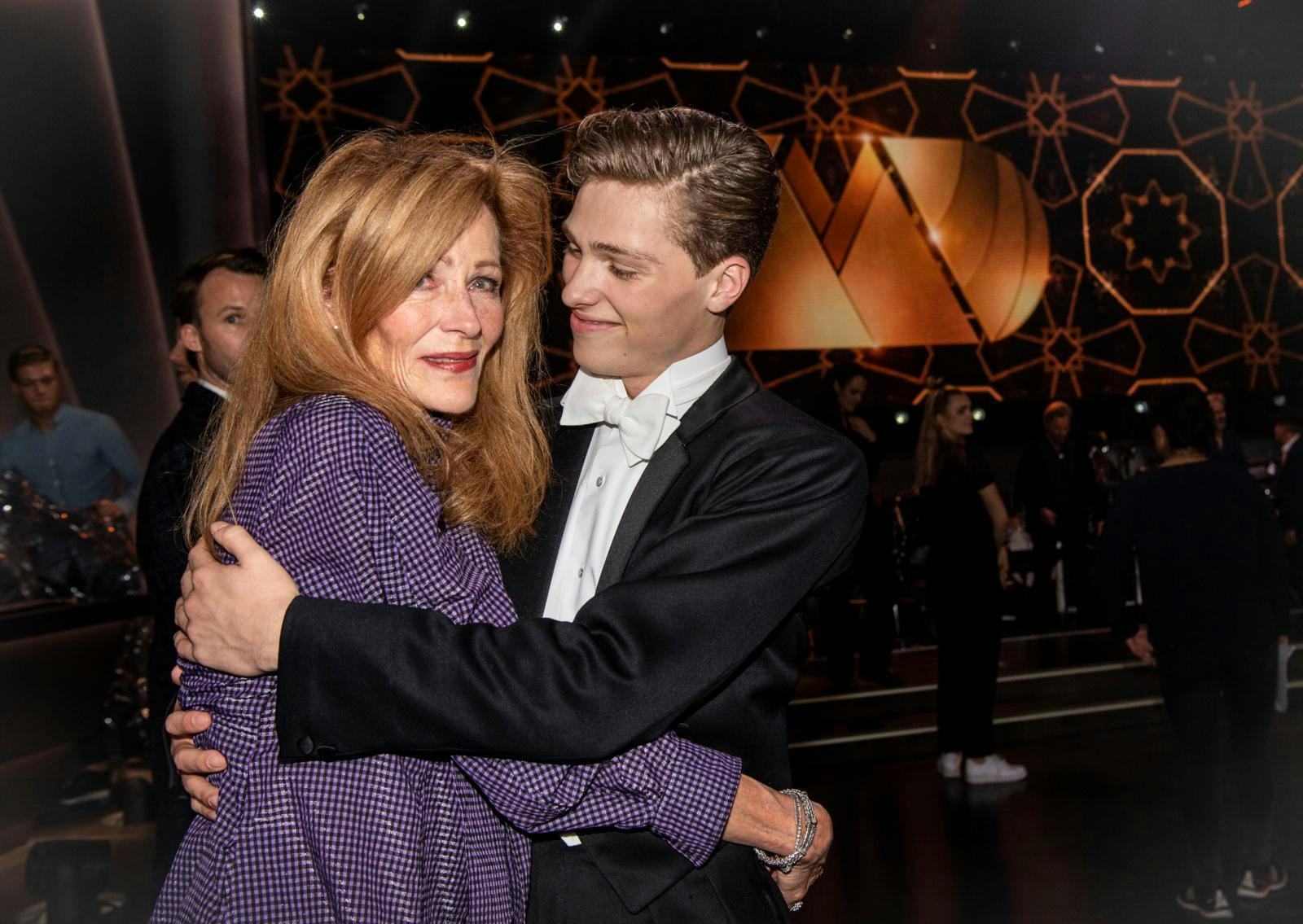 Suzanne Bjerrehuus var i 2019 mødt op i "Vild med dans"-studiet, da barnebarnet Oscar medvirkede.