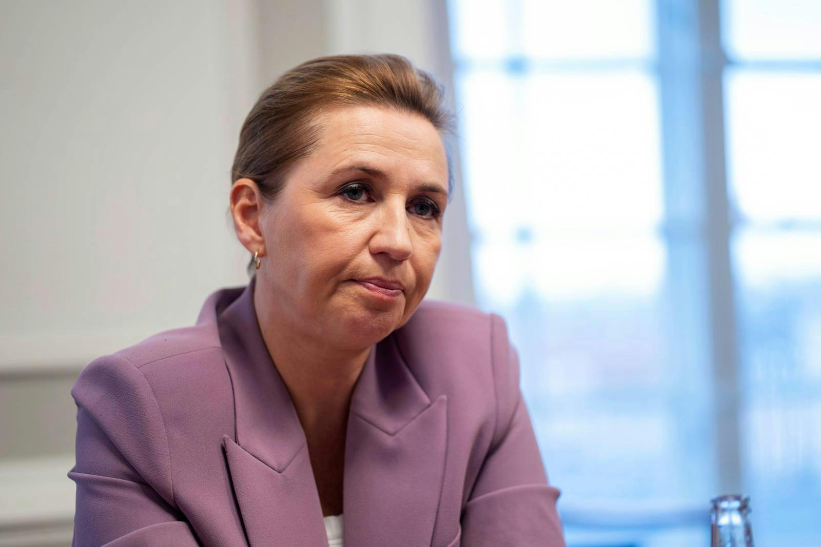 Statsminister Mette Frederiksen (S) talte søndag aften på TV 2 om Donald Trumps toldtrusler mod Danmark og Europa samt den alvorlige situation omkring Grønland.