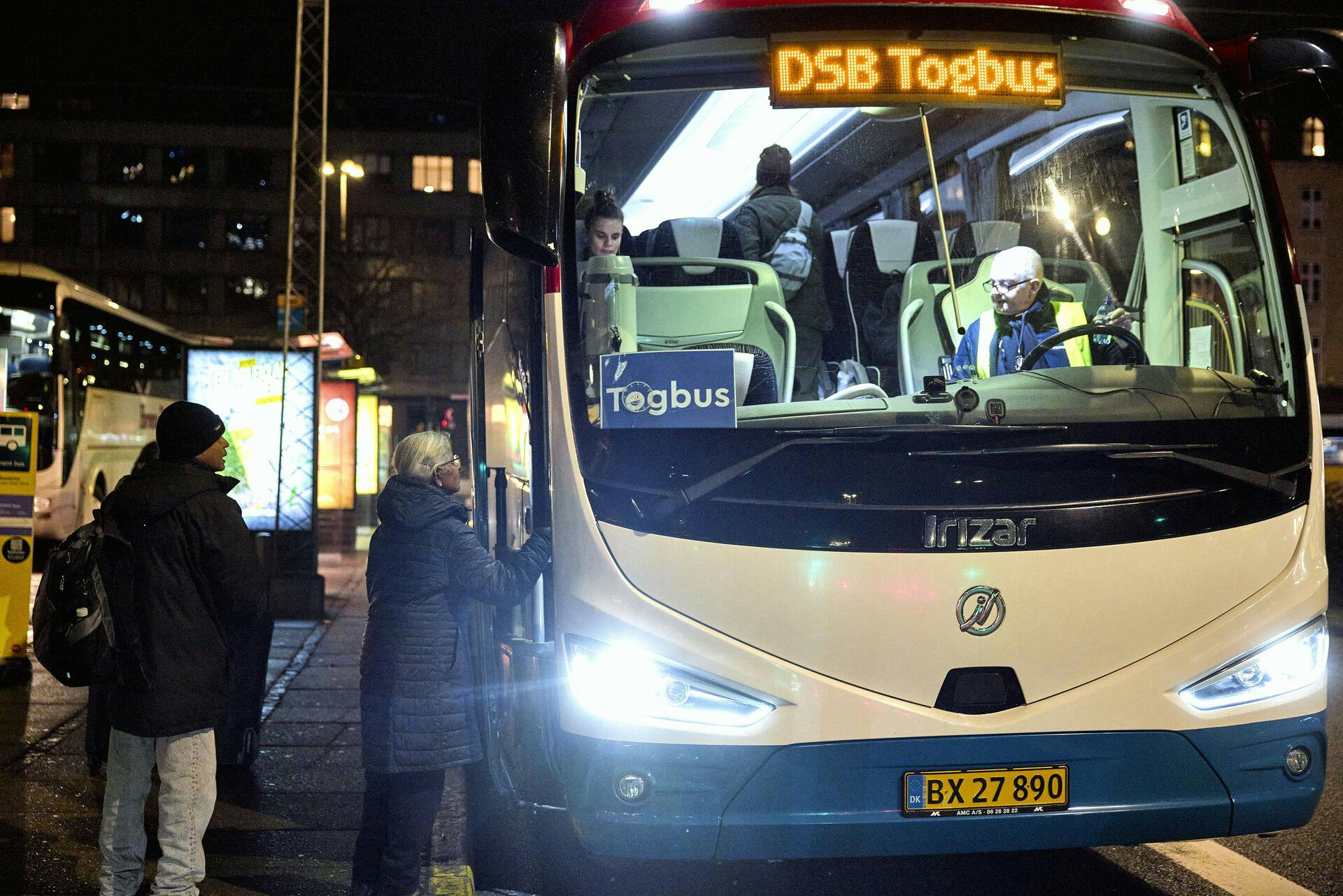 For at gøre klar til fremtidens eltog påbegynder Banedanmark ombygning af Aarhus Hovedbanegård fredag den 16. januar 2026. Al togtrafikken til og fra Aarhus vil derfor være indstillet fra den 16. januar til den 27. januar. Der er indsat togbusser i perioden.. (Foto: Mikkel Berg Pedersen/Ritzau Scanpix)
