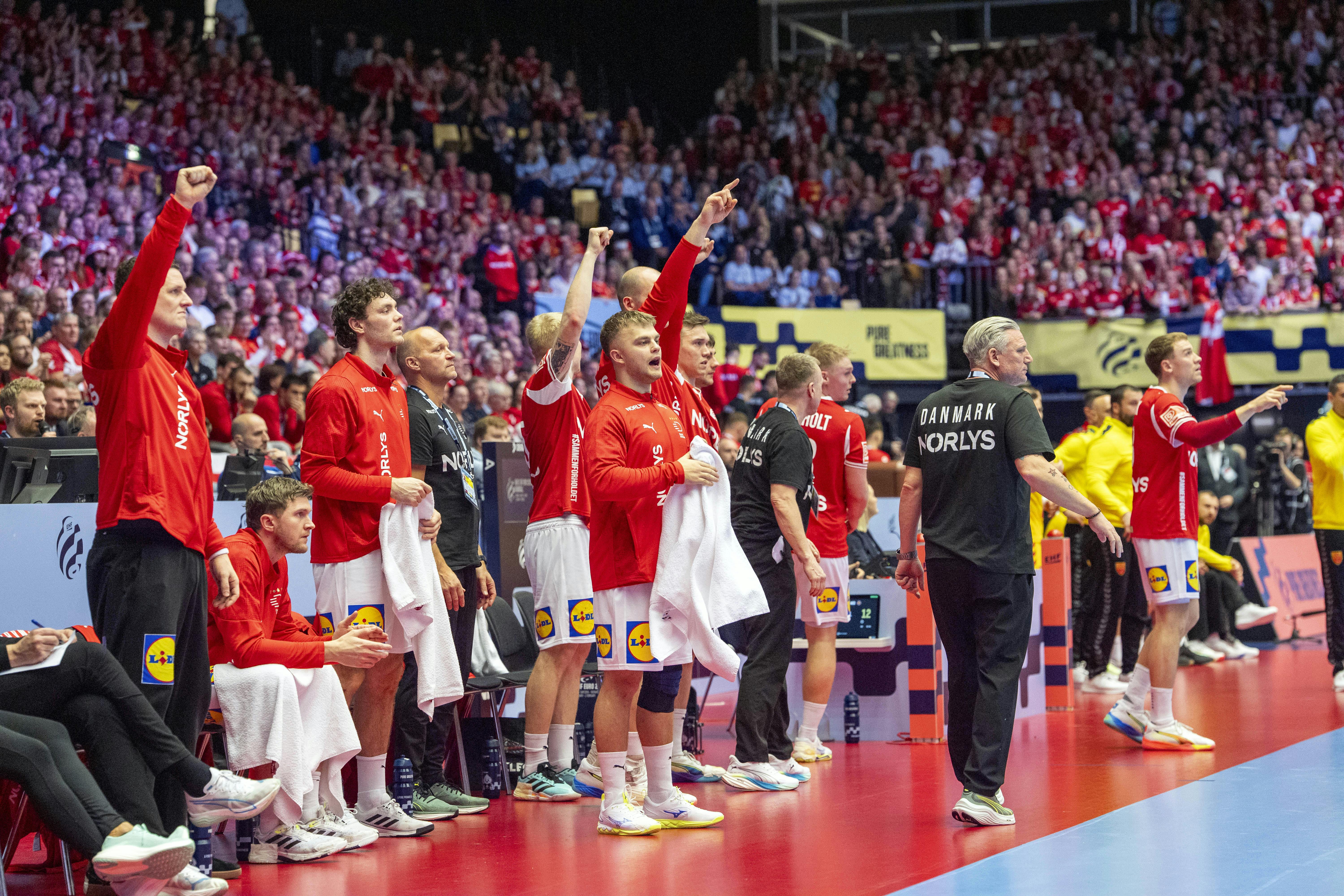 De danske fans er endnu en gang klar til at støtte de danske håndbolddrenge.&nbsp;
