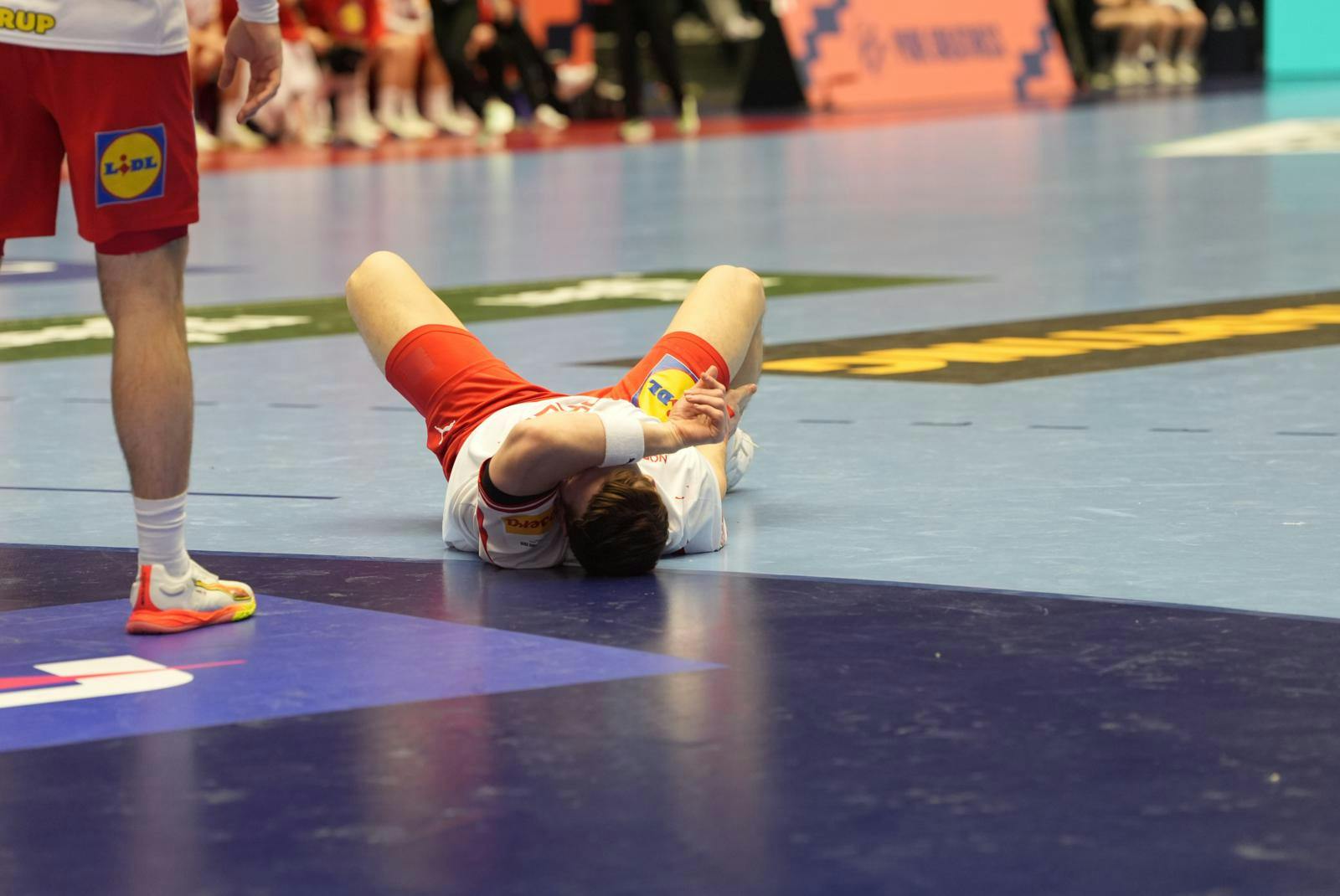 Den er ikke god, Lukas!