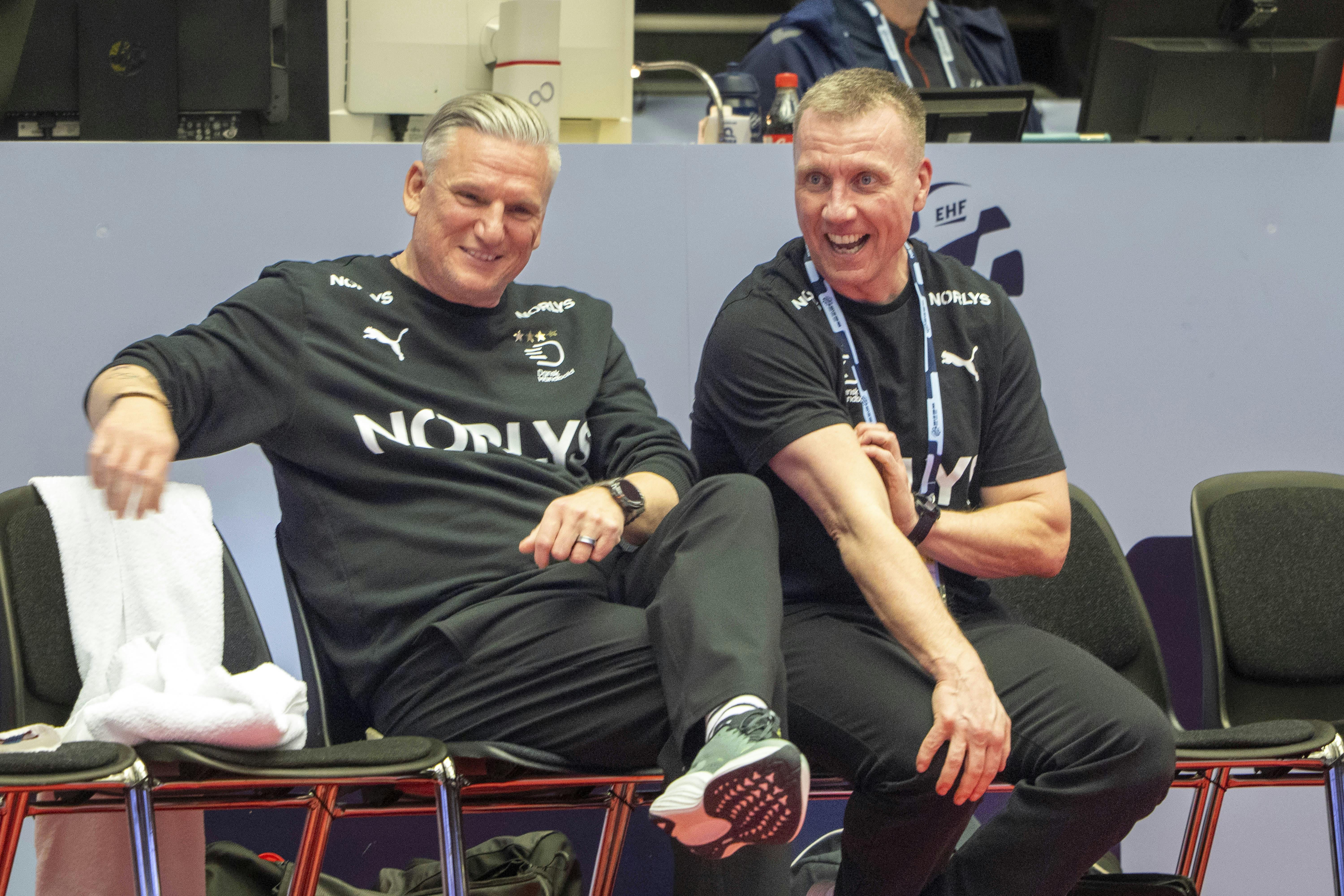 Hvis man skal tro på Nikolaj Jacobsen efter sejren over Frankrig, bliver Thomas Arnoldsen ikke kaldt ind til EM-truppen til trods for, at han torsdag gjorde comeback i en testkamp for Aalborg.