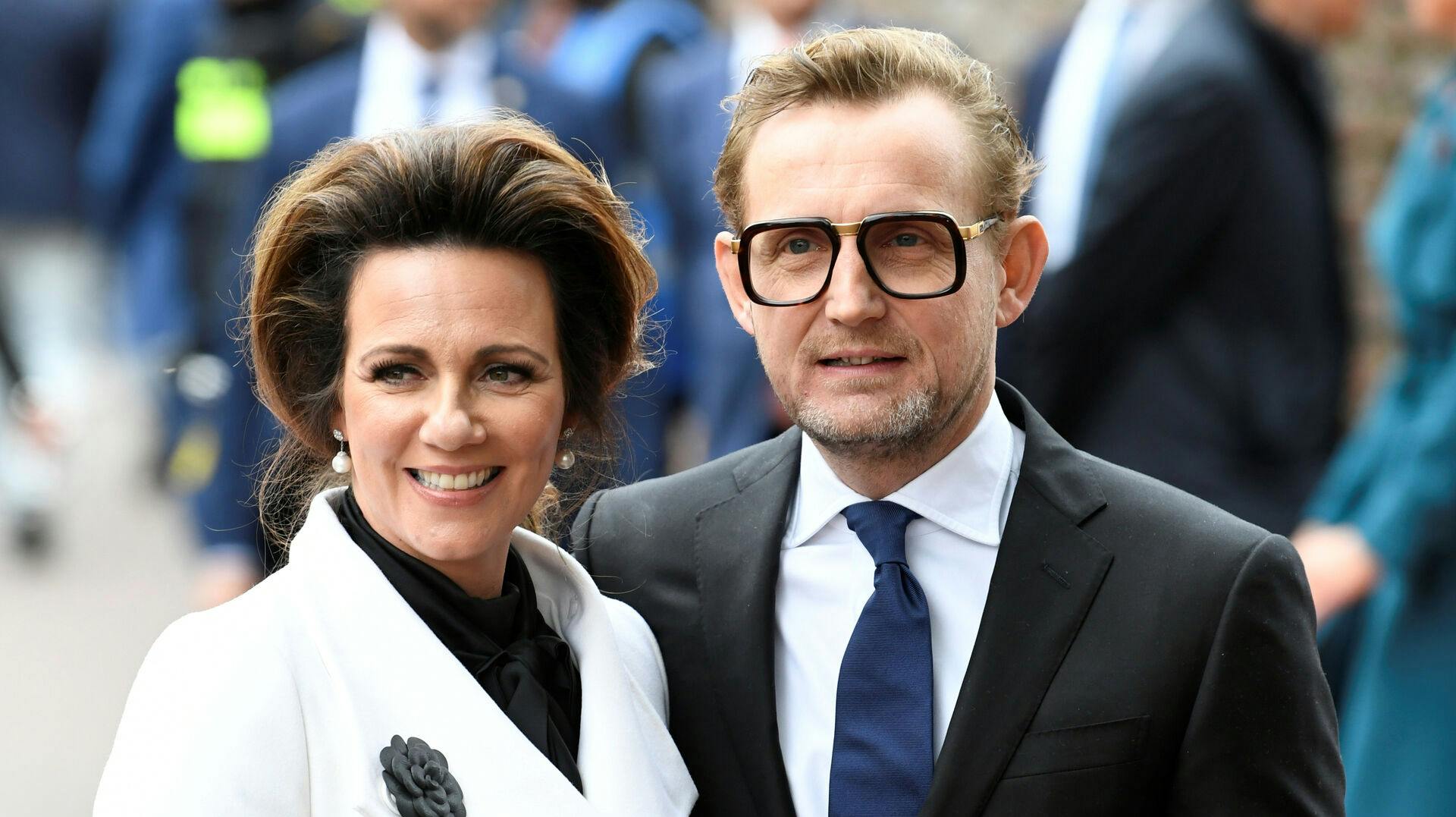 Efter 25 års ægteskab er det slut.