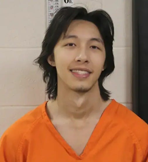 Neo Langston blev stillet for en dommer efter anholdelsen, hvorefter han blev sendt mod Los Angeles.