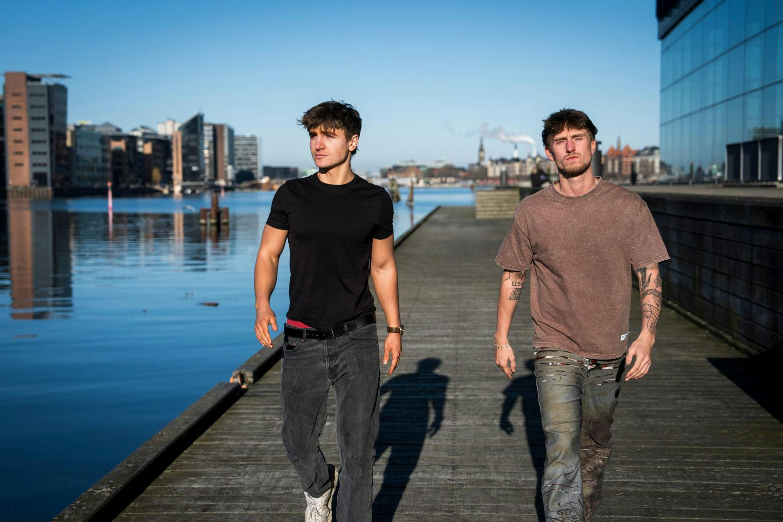 Det er slut med at lege gode venner. Karl Weihe slår i dag fast, at relationen til Hugo Collette er gået fra varmt venskab til en ren forretningsaftale, hvor følelserne er pillet ud.