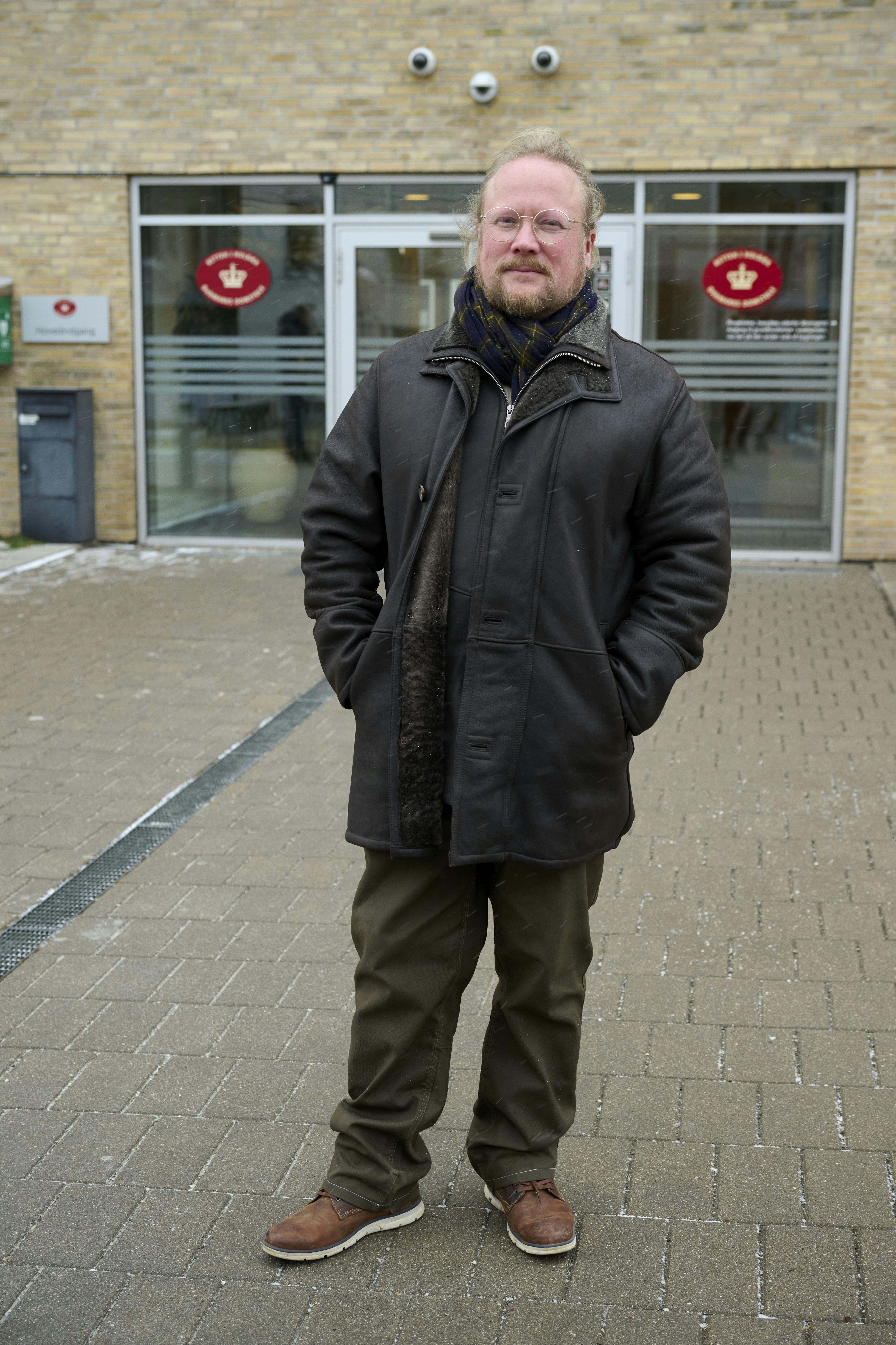 Opgavebeskrivelse: Markus Hvass “Naboen fra helvede” retssagSted: Retten i HolbækFotograf: Lars H. LaursenJournalist: Jonas SandOptagelsedato: 2026.01.22