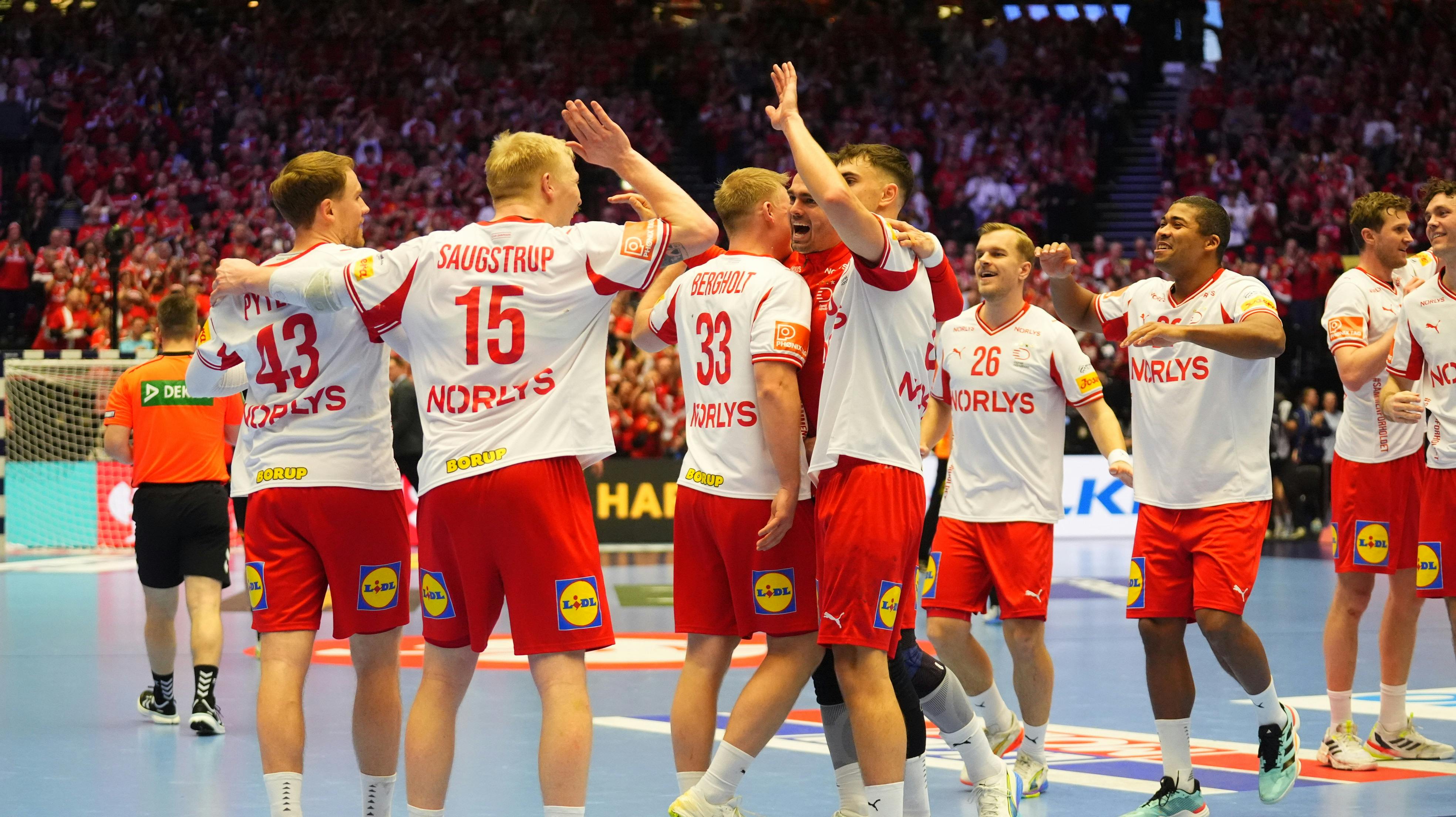 Strax:Billedet er sendt direkte fra kameraet. Derfor er det ikke billedbehandlet.