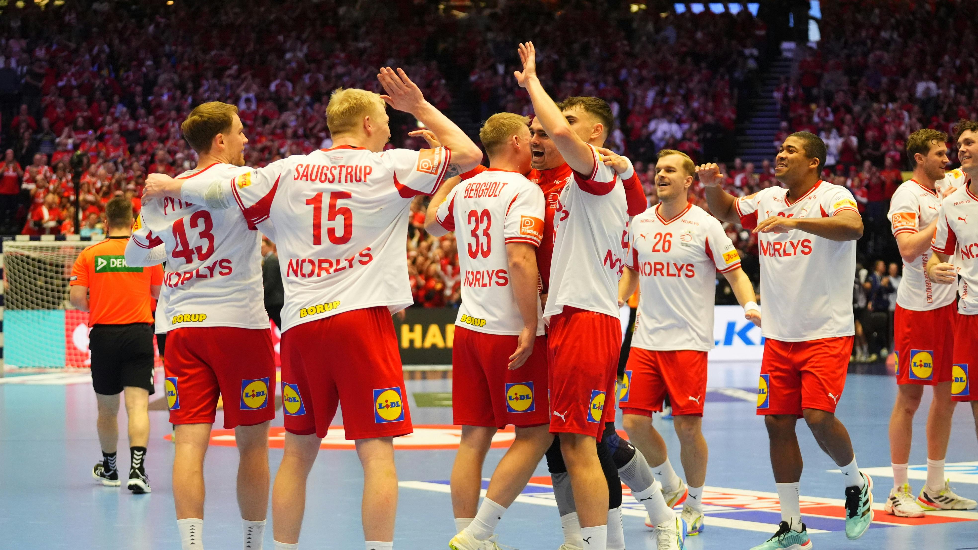 Strax:Billedet er sendt direkte fra kameraet. Derfor er det ikke billedbehandlet.