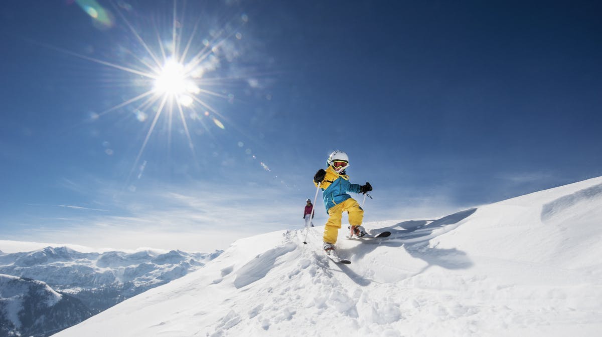 Er man klar til at rejse nordpå for at stå på ski, er flybilletterne billigere end i 2025 ifølge tal fra rejsesøgemaskinen Momondo.