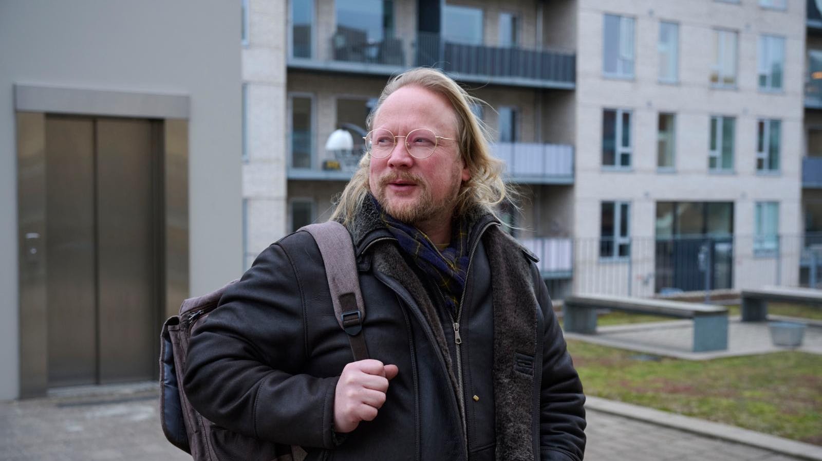 Markus Hvass nægter sig skyldig i anklagerne.