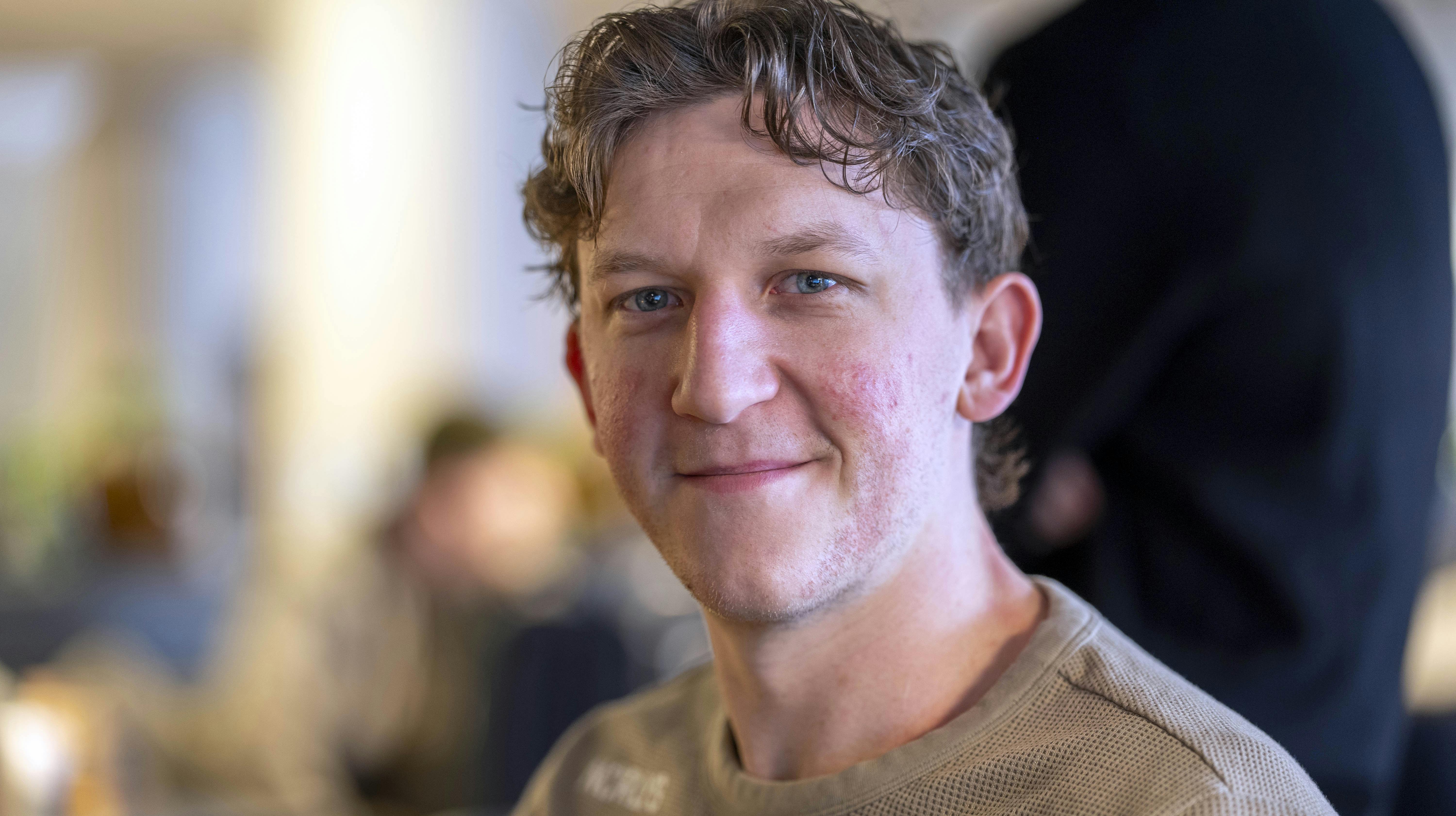 Lasse Møller fortæller ærligt om afsavn. 