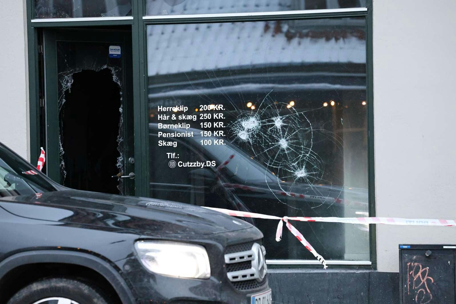 Sådan så det for kort tid siden ud ved frisørsalonen.