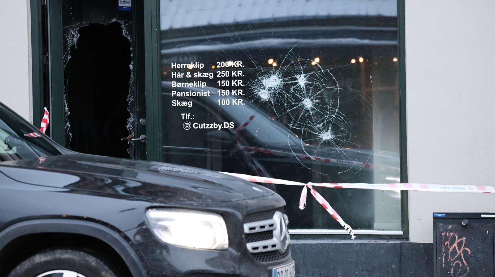 Sådan så det for kort tid siden ud ved frisørsalonen.