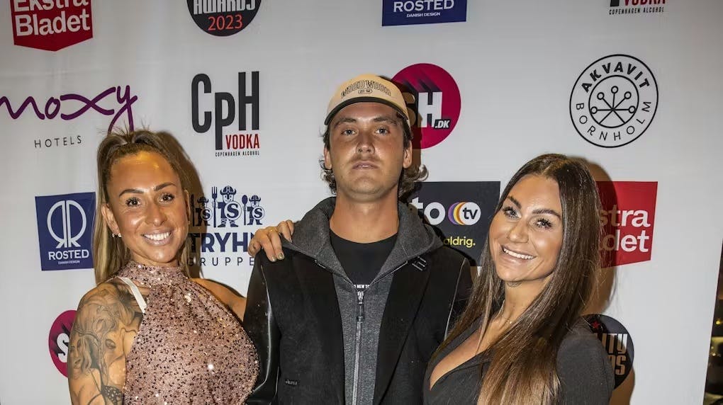 Kia Skou Jensen til julefrokost med "Robinson"-kollegerne Lukas Bach og Mie Fitness.