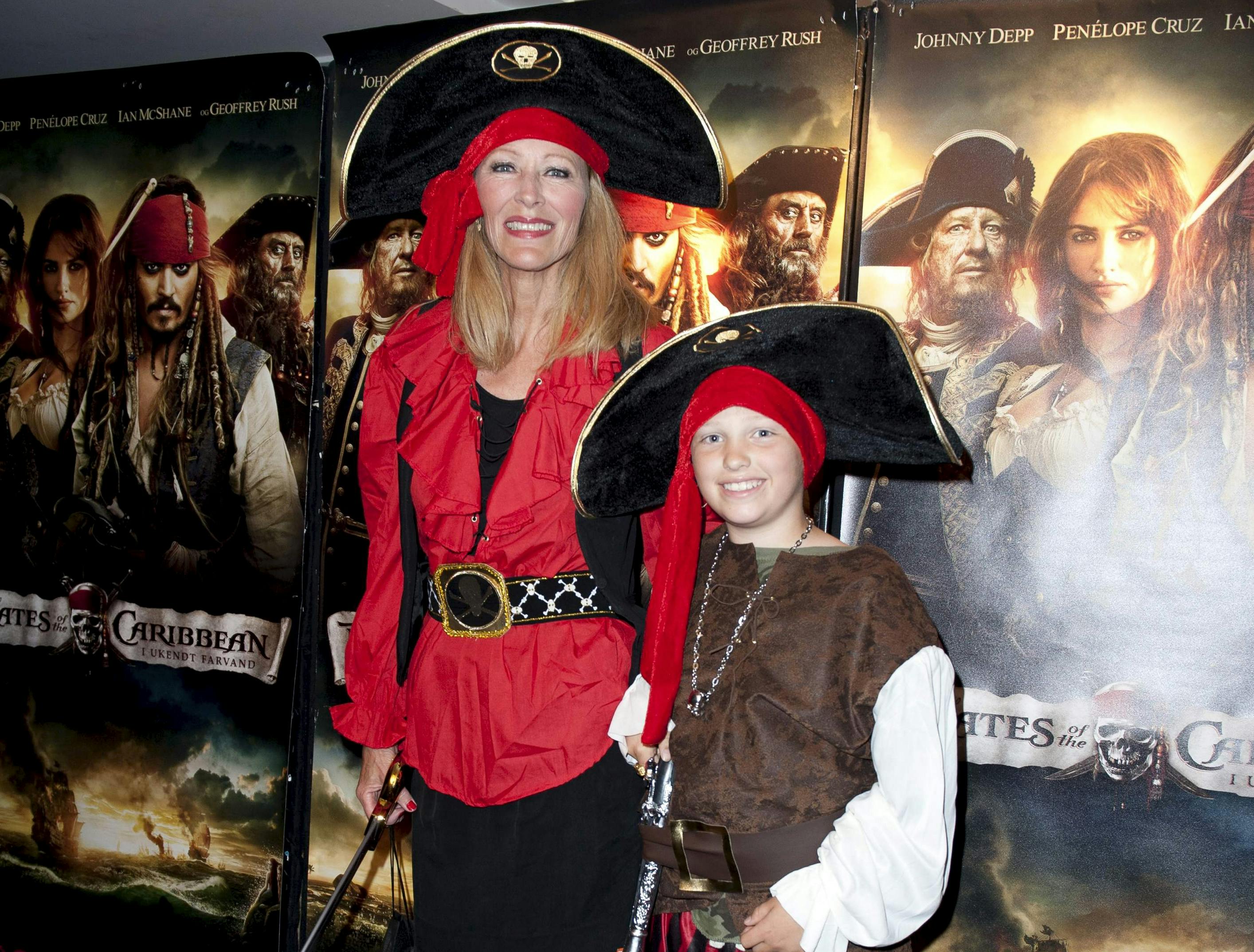 Hvad gør man ikke for at se sit barnebarn smile?