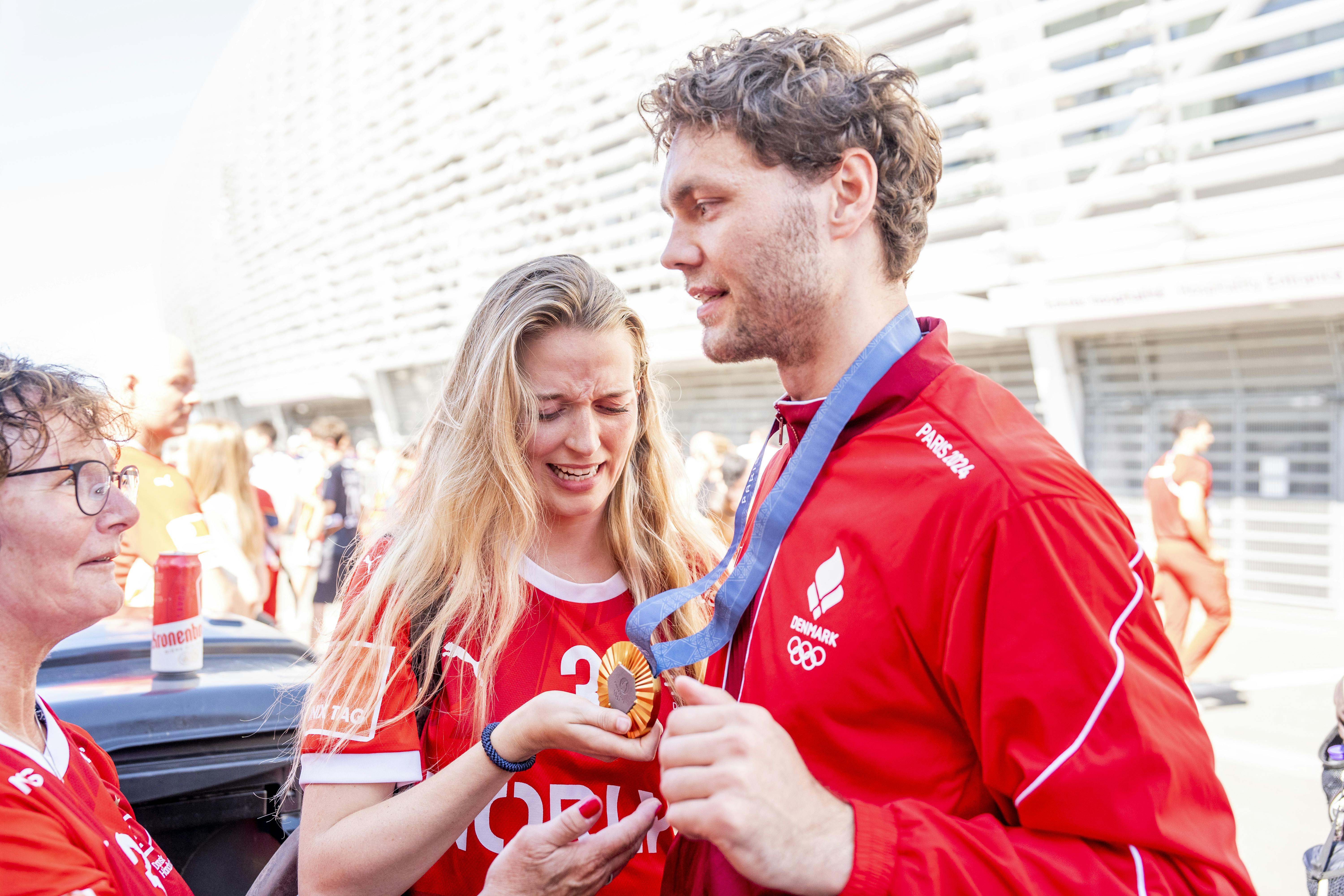 I sommeren 2024 kunne Marie Hobitz få lov til at mærke, hvor tung en OL-guldmedalje er. Hvis alt går som det skal, kan hun på søndag mærke, om EM-guldmedaljen er tungere end OL-guldmedaljen.