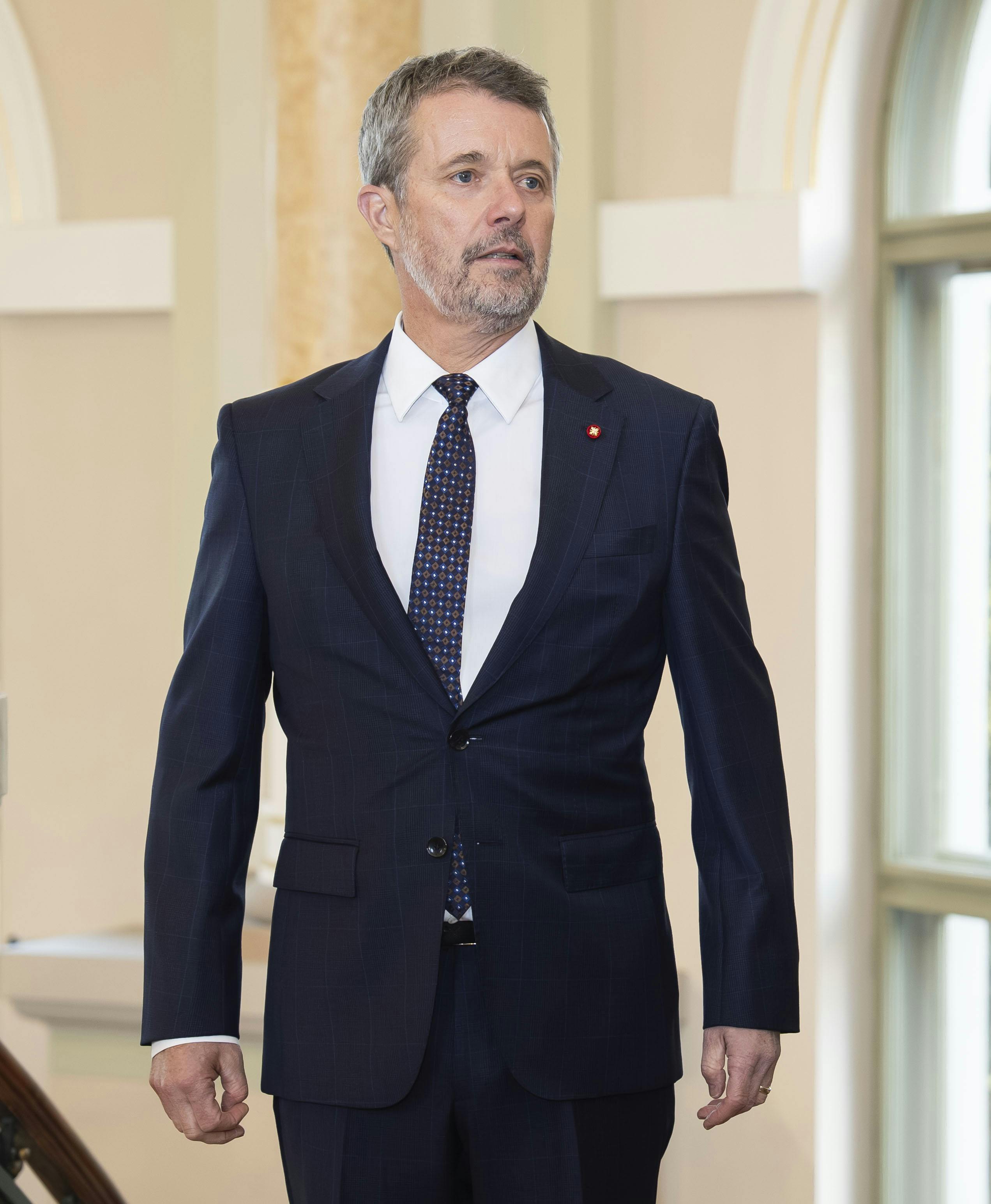 Kong Frederik har aldrig mødt afdøde Jeffrey Epstein. Det oplyser kongehuset til Ekstra Bladet, efter at kongen er nævnt i nye Epstein-filer.