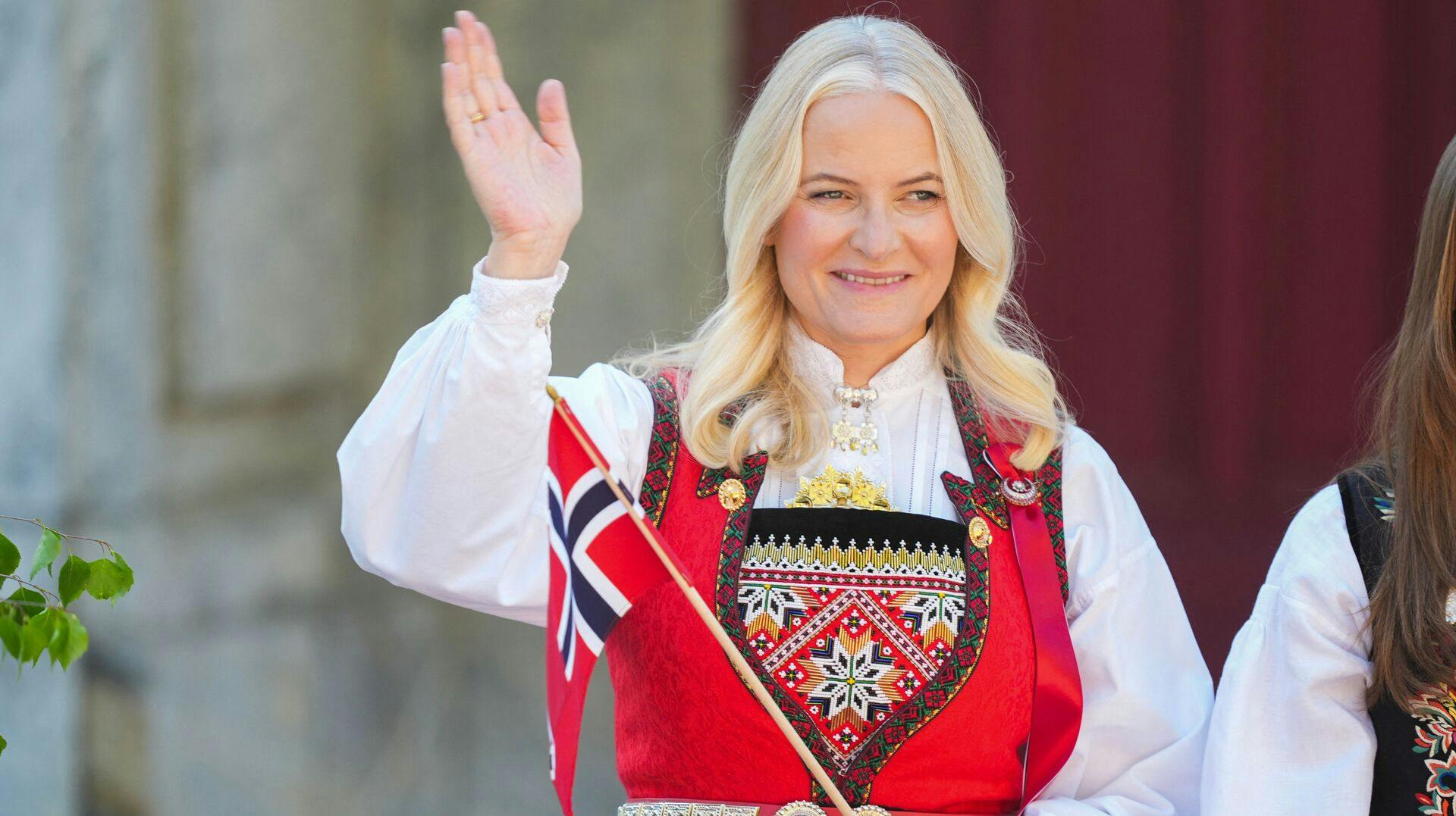 Kronprinsesse Mette-Marits private mails er blevet afsløret af Jeffrey Epstein-filerne.