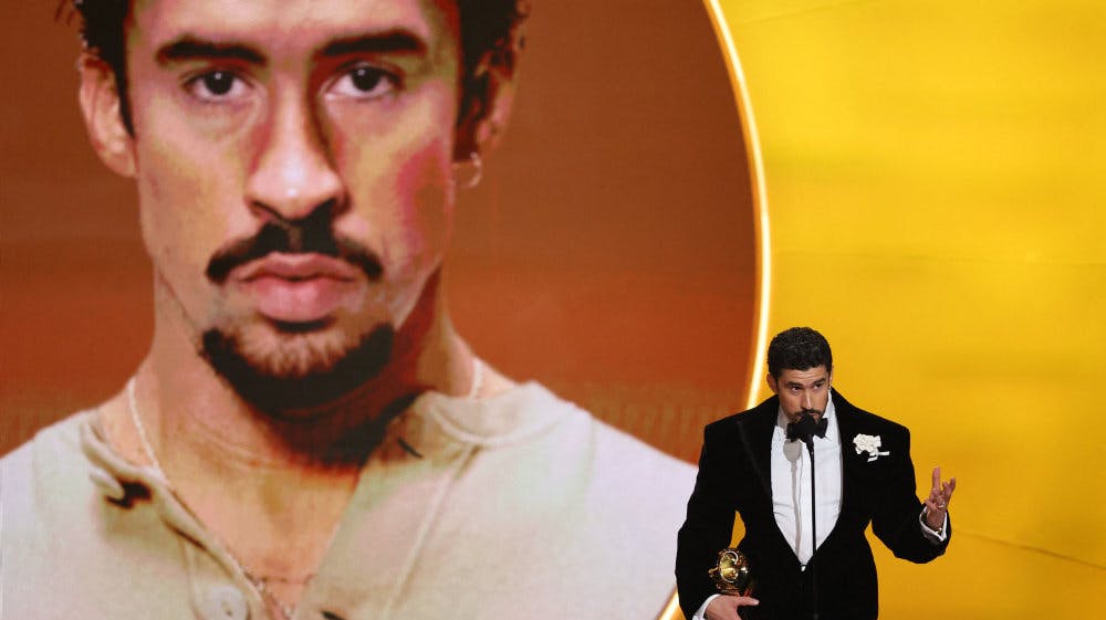 Den puertoricanske megastjerne Bad Bunny sendte natten til mandag et direkte budskab til den omstridte immigrationsmyndighed ICE.