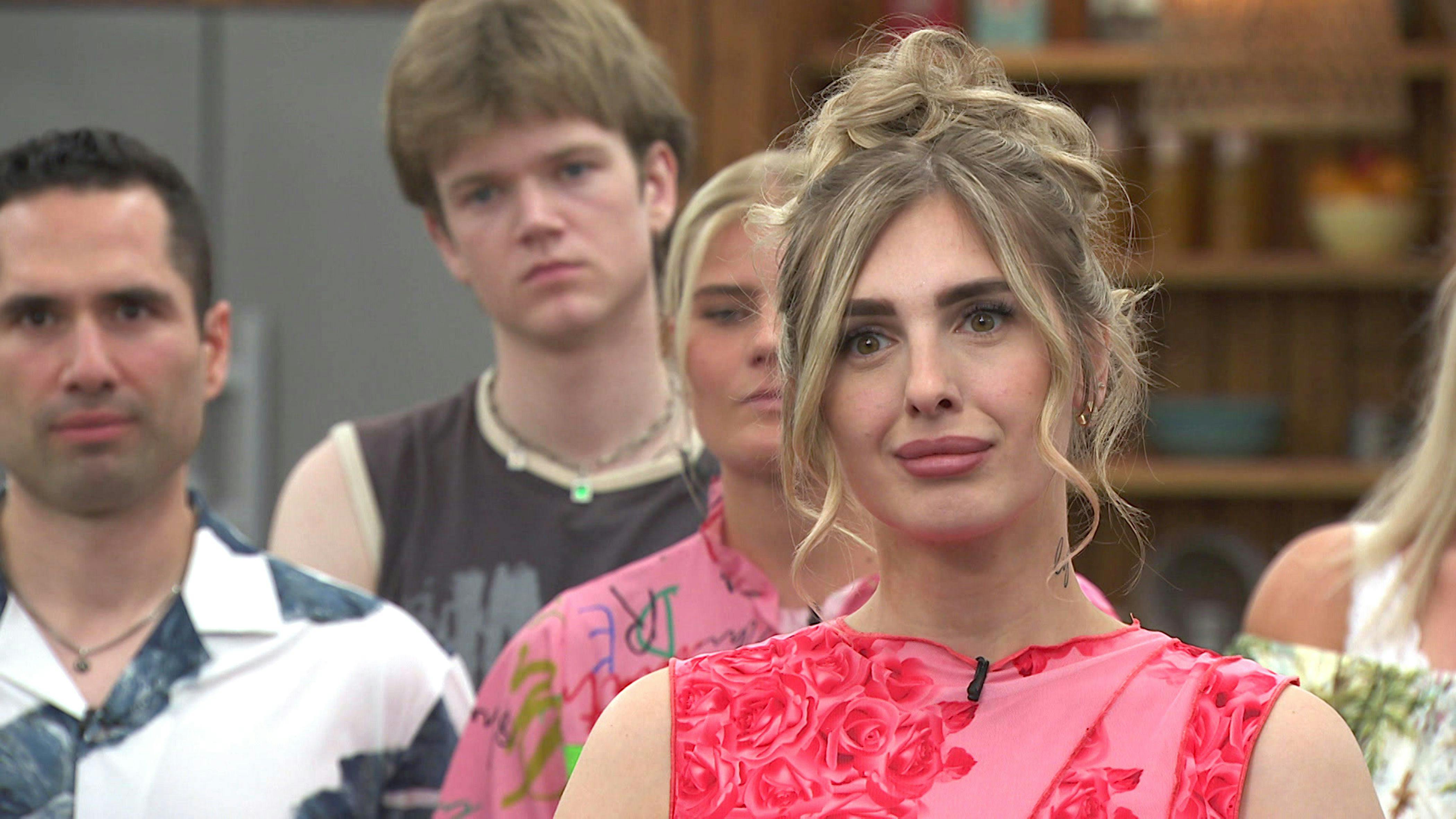 Julie Skjoldborg har fået sig en kæreste, og han hedder Kristian.