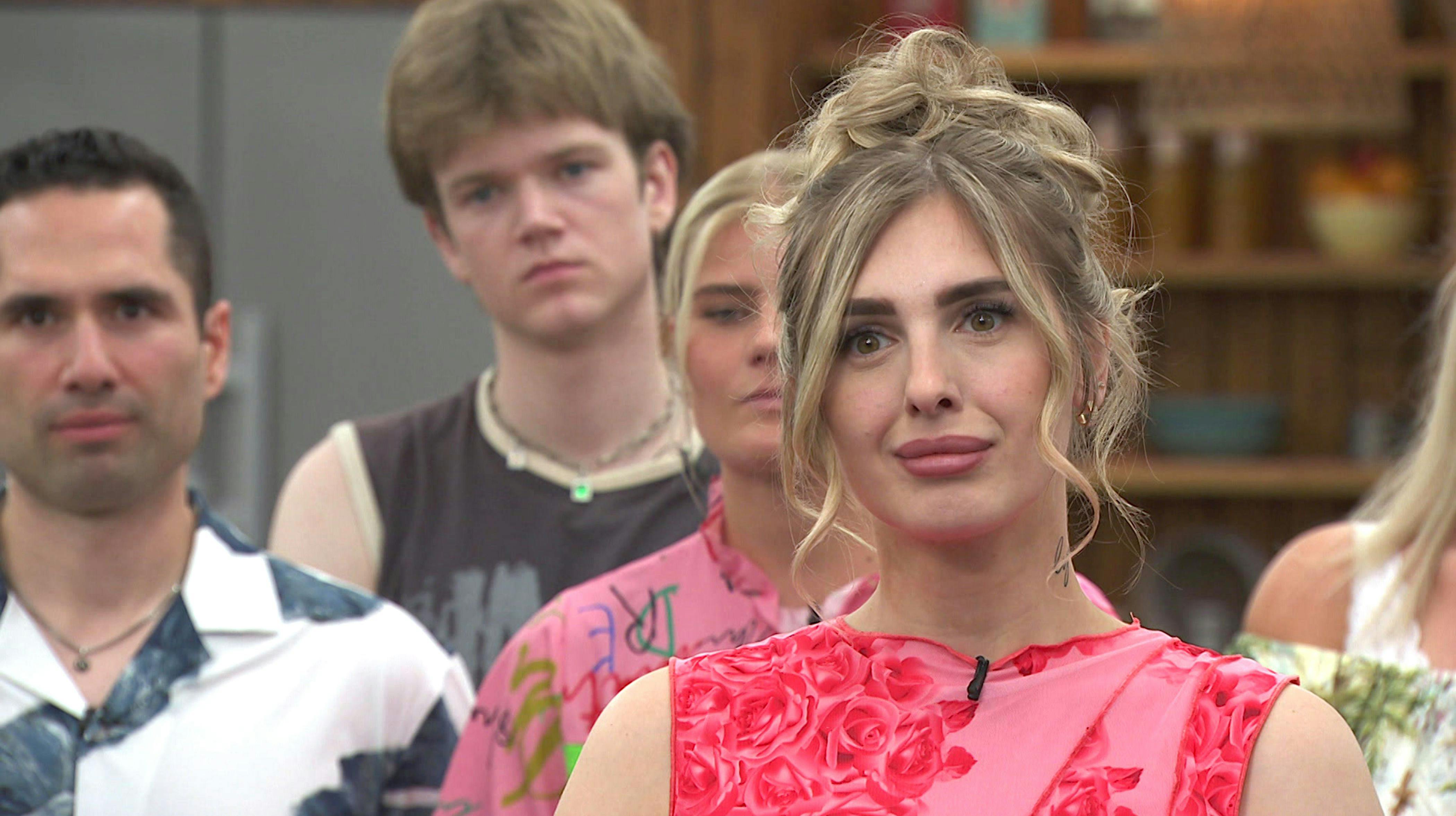 Julie Skjoldborg har fået sig en kæreste, og han hedder Kristian.