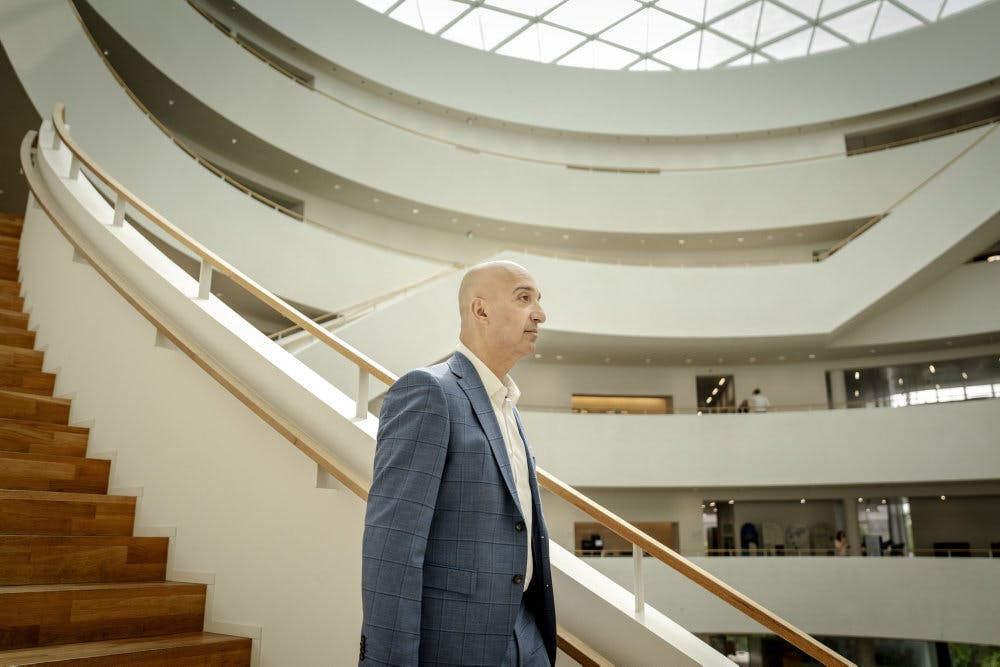 Medicinalkæmpen Novo Nordisk omrokerer på chefgangen. Mike Doustdar sidder stadig for bordenden som topchef. (Arkivfoto).&nbsp;