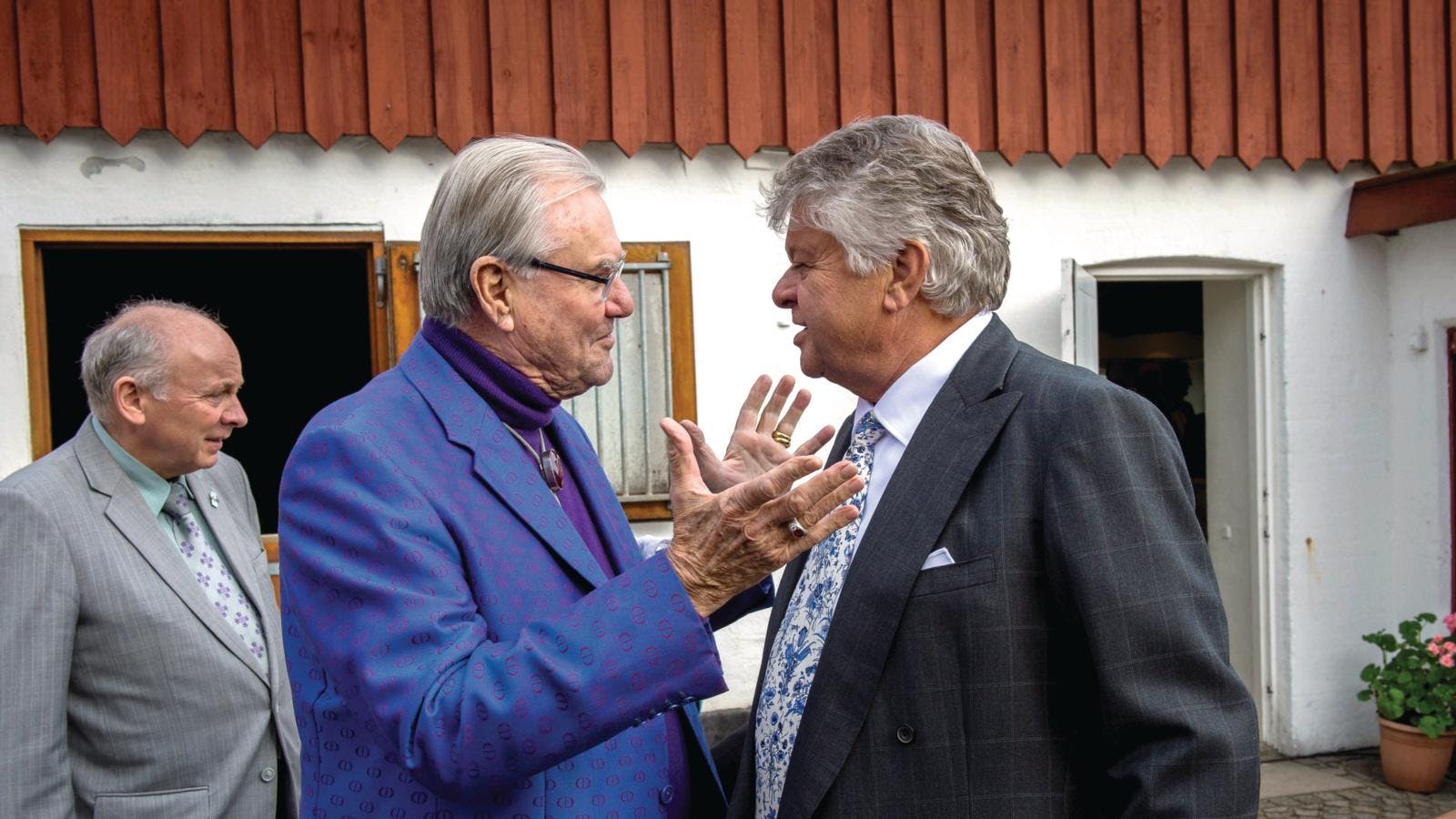 De var fortrolige venner gennem mange år. Og Christian Kjær ´brugte ifølge sin hustru sin direkte linje til prins Henrik for at advare mod Jeffrey Epsteins forsøg på at infiltrere de indre cirkler på Amalienborg.