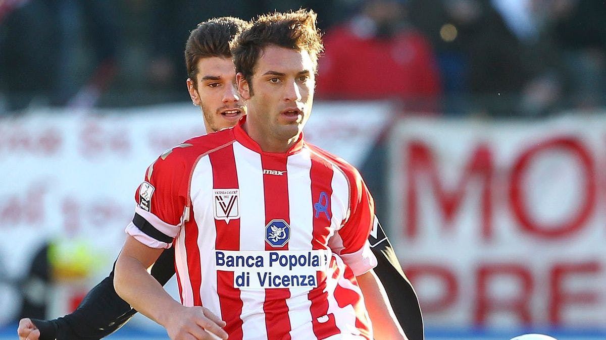 Nicolas Giani efterlader sig sin hustru og datter. 