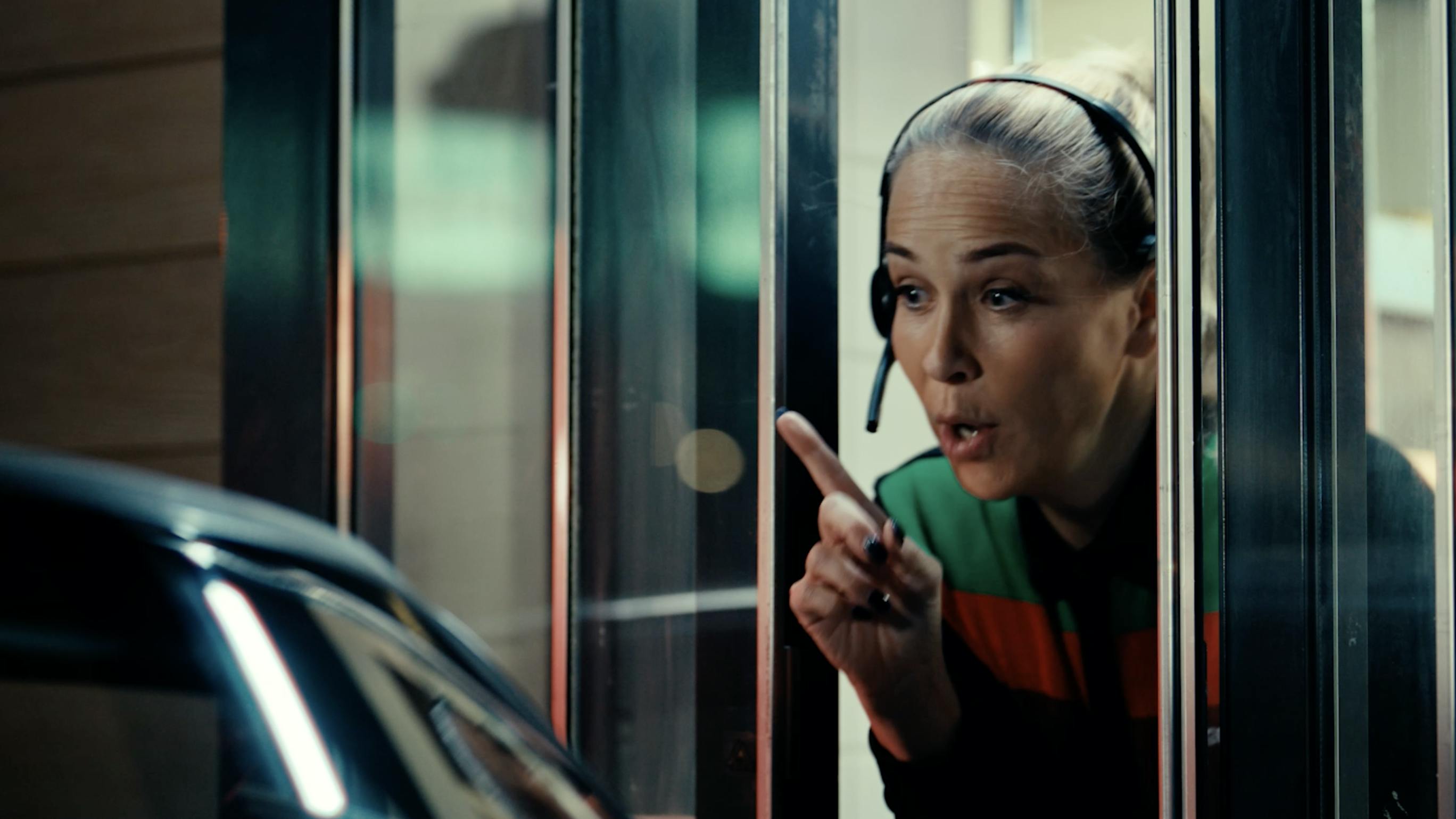 Ibi Støving er med i den nye kampagnefilm for en sexet burger.