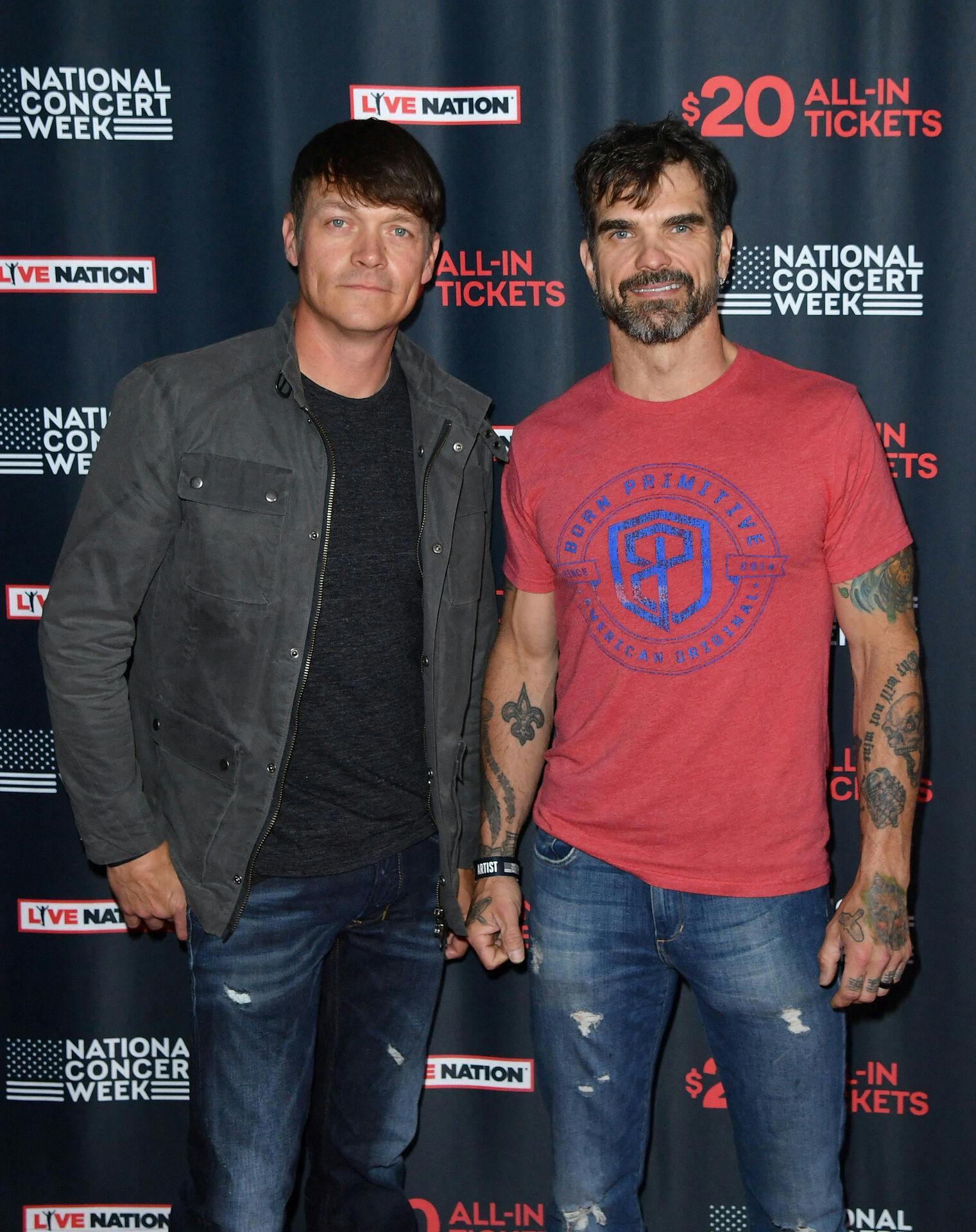 Brad Arnold (tv) blev sidste år diagnosticeret med stadie 4 nyrekræft. Nu er musikeren gået bort.