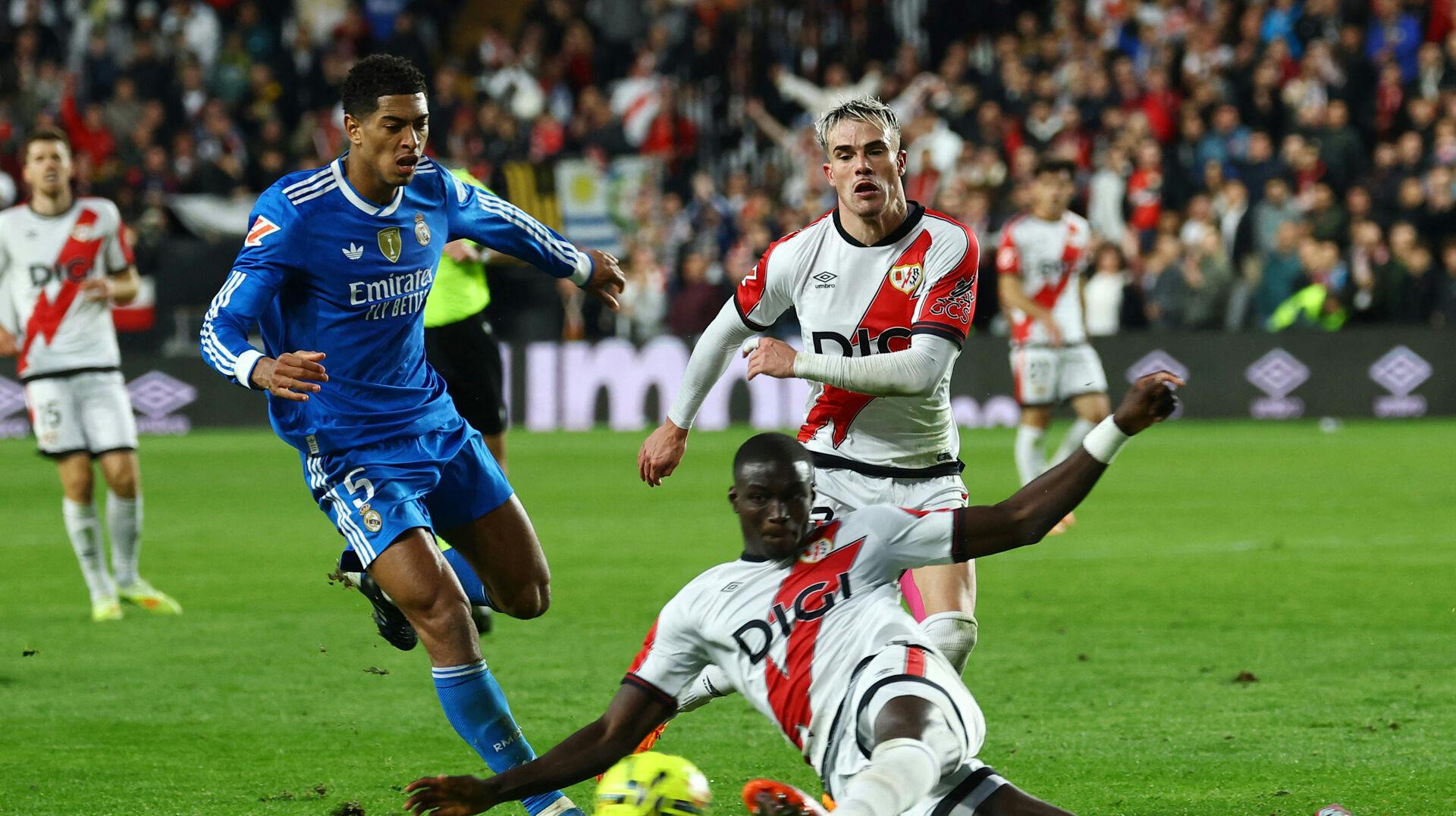 Banen på Rayo Vallecanos hjemmebane lever ikke op til kravene.