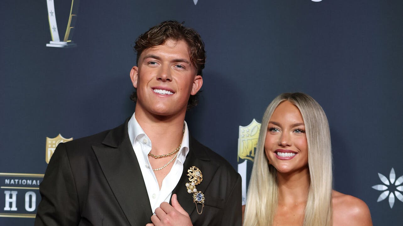 Der har været kamp om Jaxson Darts hjerte, siden han indtog NFL med storm. Men det tilhører modellen Marissa Ayers.