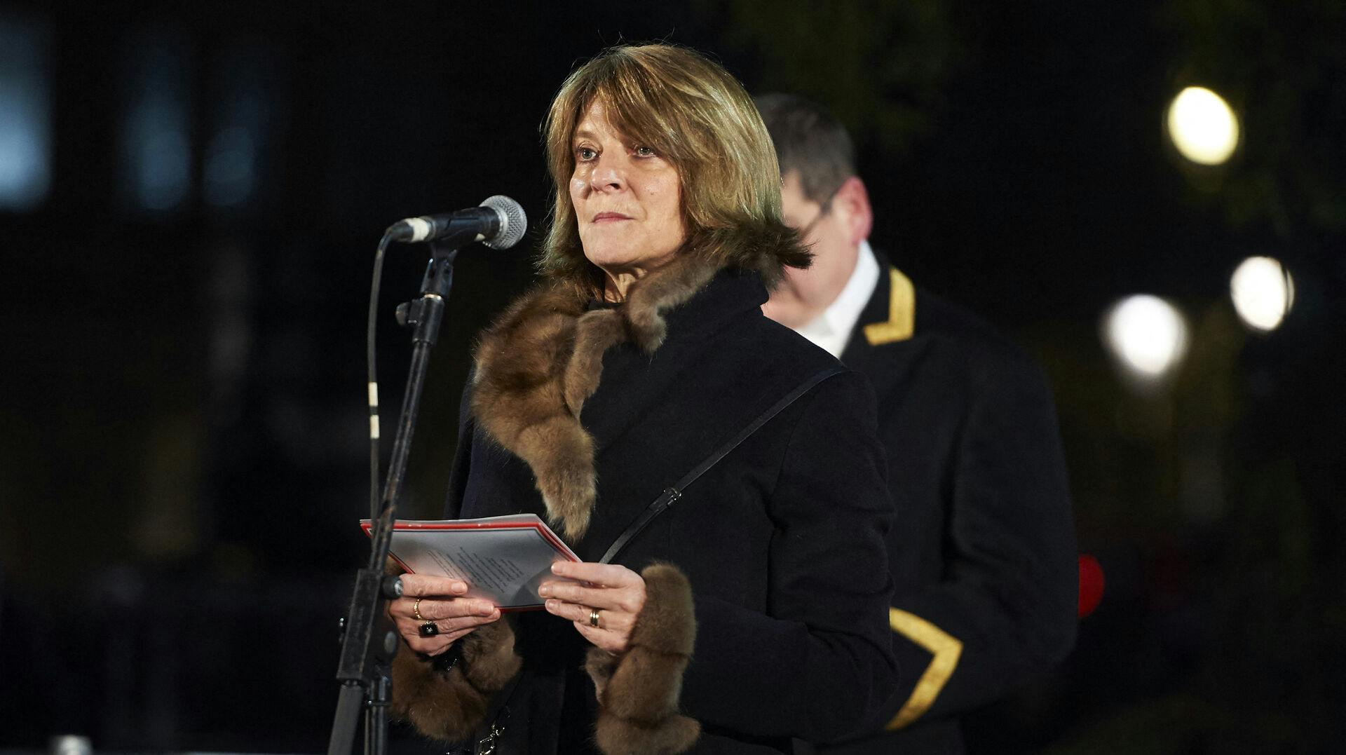 Den norske ambassadør i Jordan, Mona Juul, trækker sig fra sin post efter det er kommet frem, at hun havde forbindelser til Jeffrey Epstein.