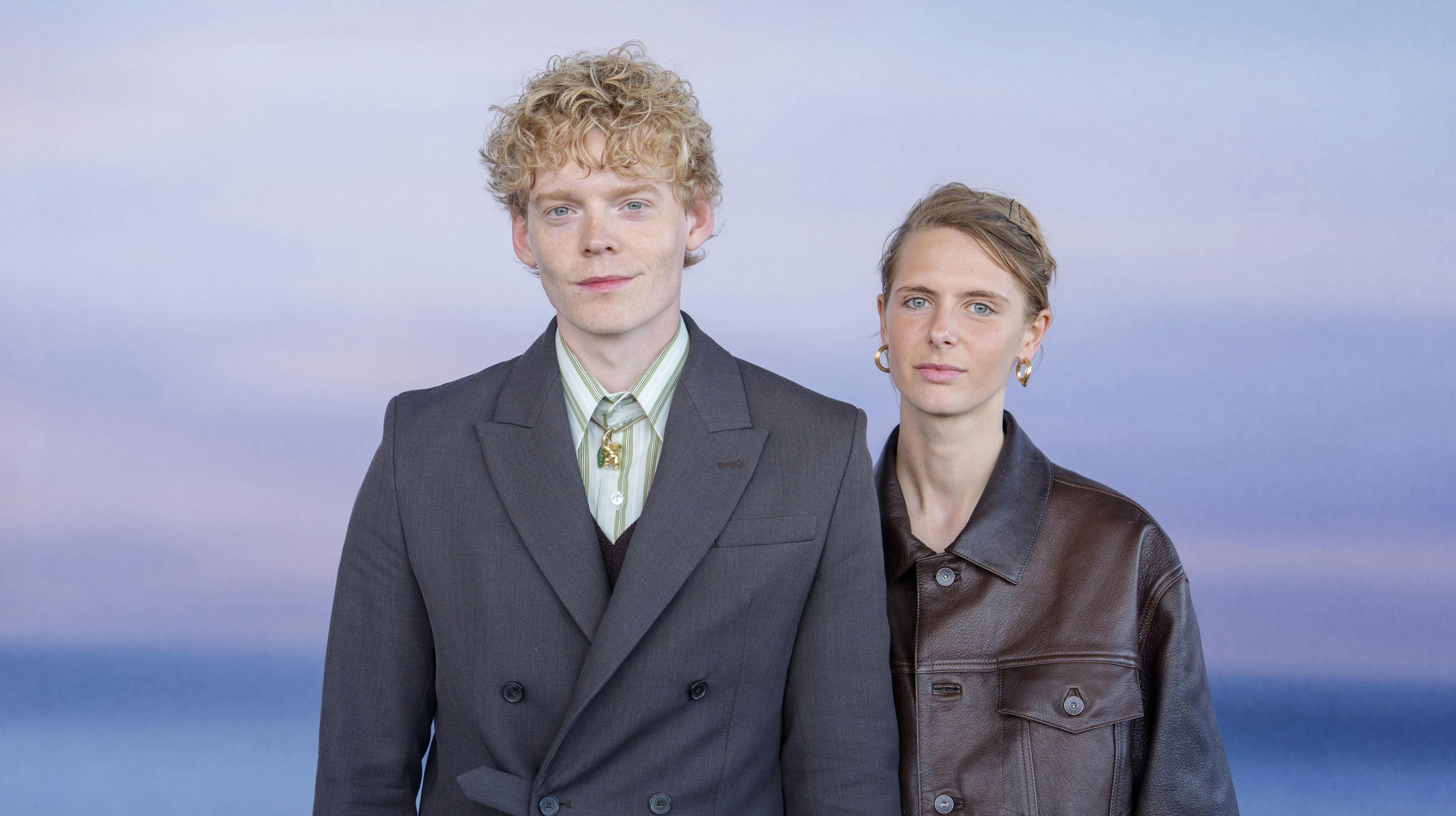 Lucas Tønnesen og Laura kan snart kalde sig både forældre og husejere.