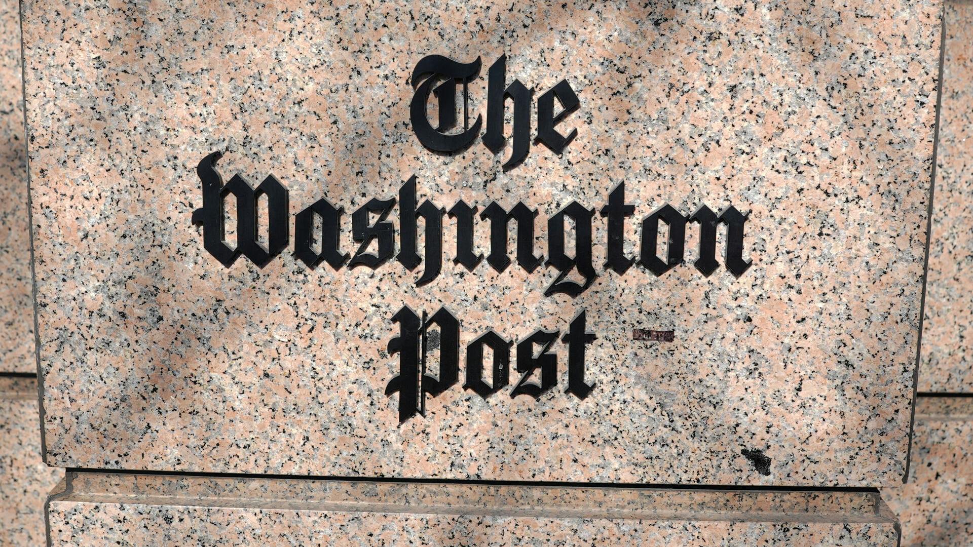 The Washington Post skal på udkig efter en ny direktør, efter WIlliam Lewis har besluttet at trække sig fra posten.