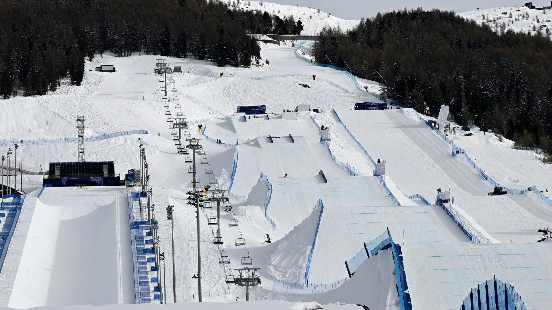 Der har været flere sneskred i Italien, og nu har fire personer i alt mistet livet.