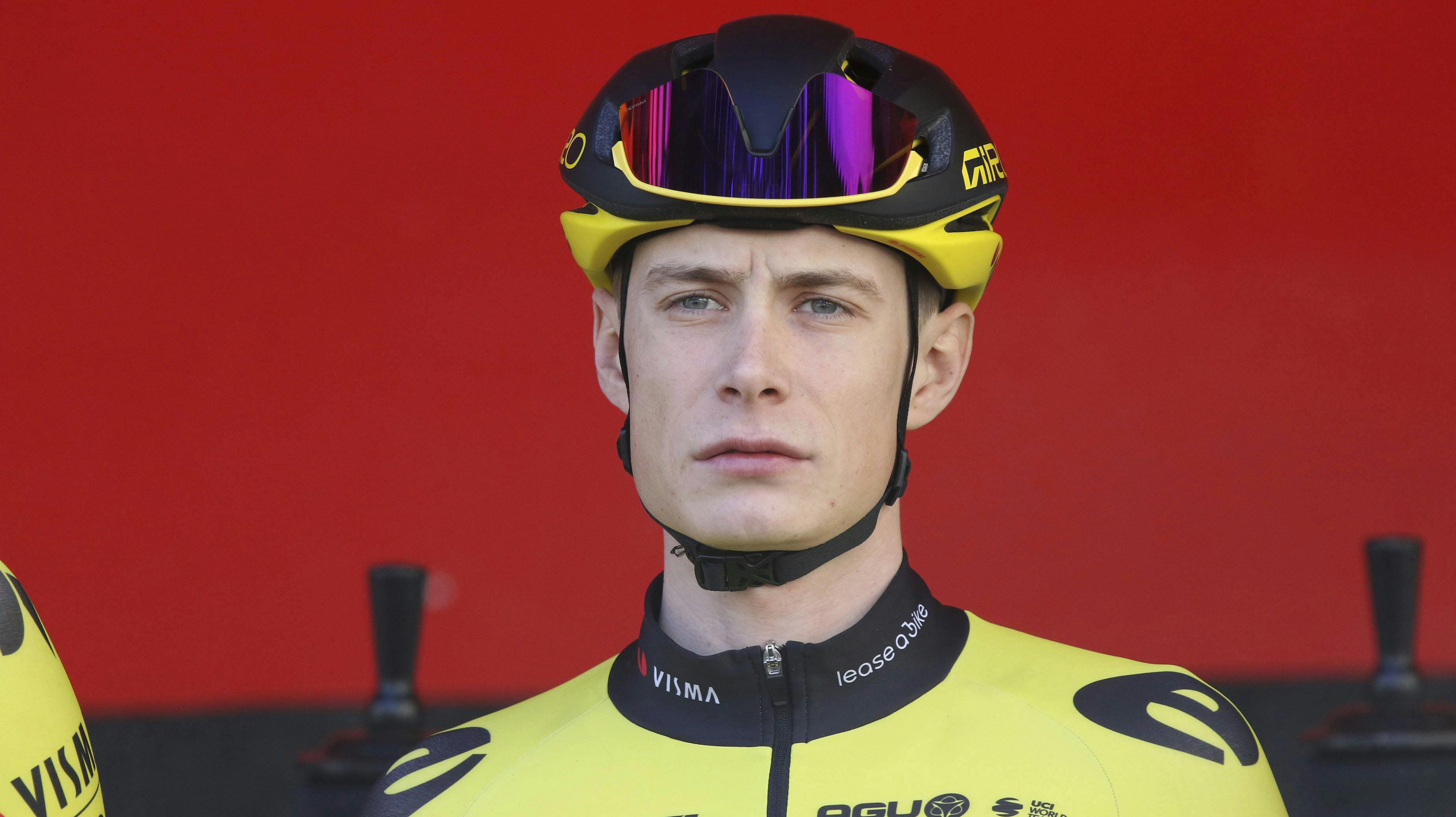 Jonas Vingegaards træner stopper efter otte år.