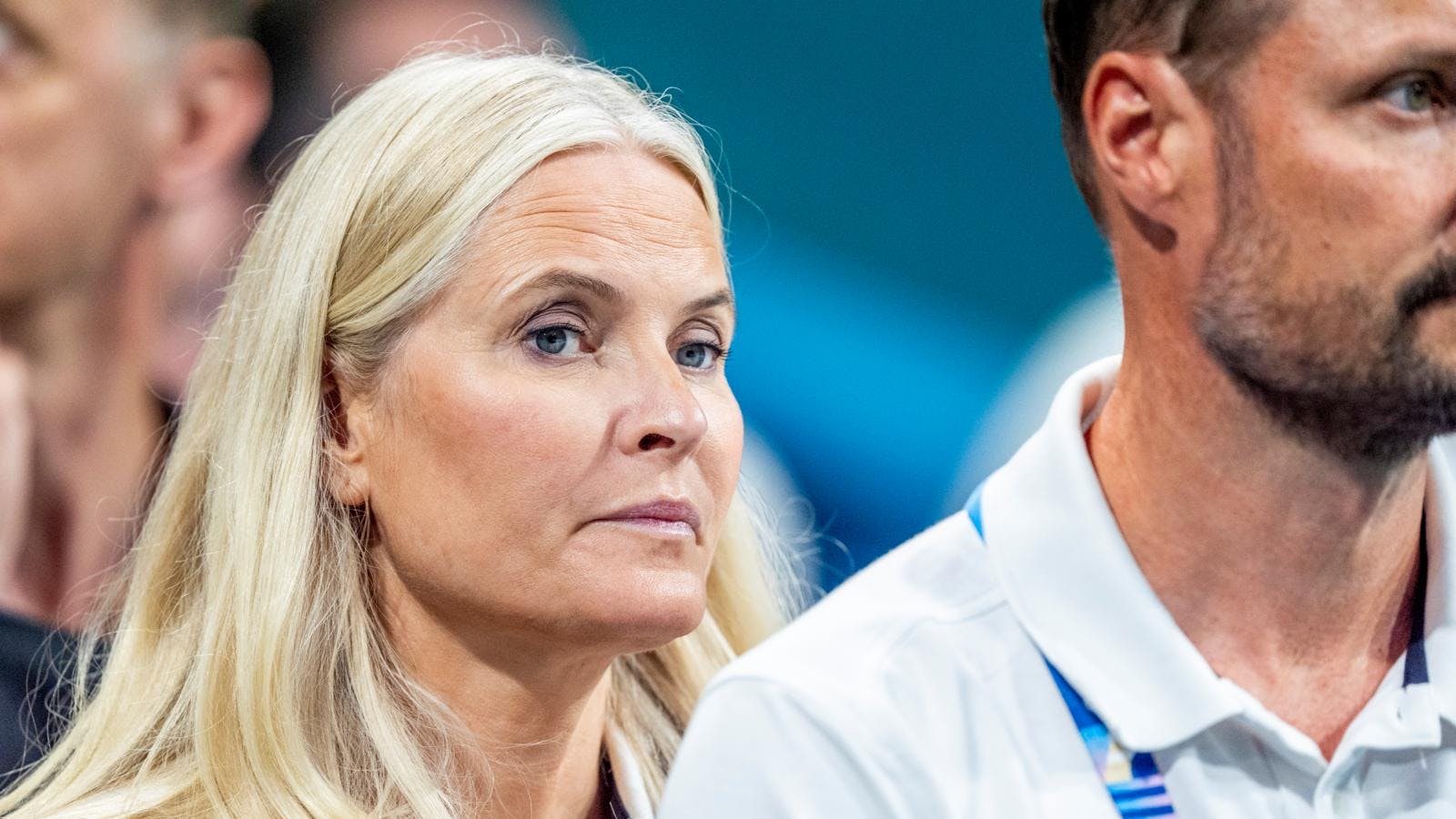 Den norske kronprinsesse er indtil videre fortid i den vigtige organisation. Epstein-forbindelserne klæber til hende,