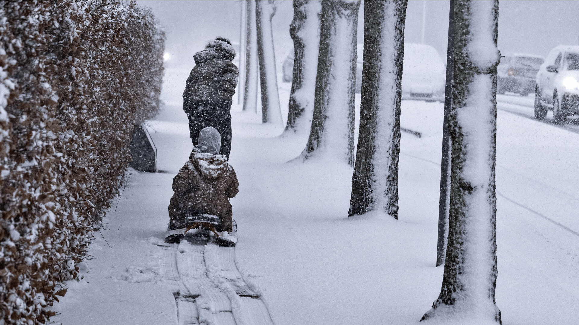Med temperaturer fastlåst omkring frysepunktet og udsigt til endnu mere nysne fra DMI, er der lagt op til den perfekte vinterferie for landets mange børn.