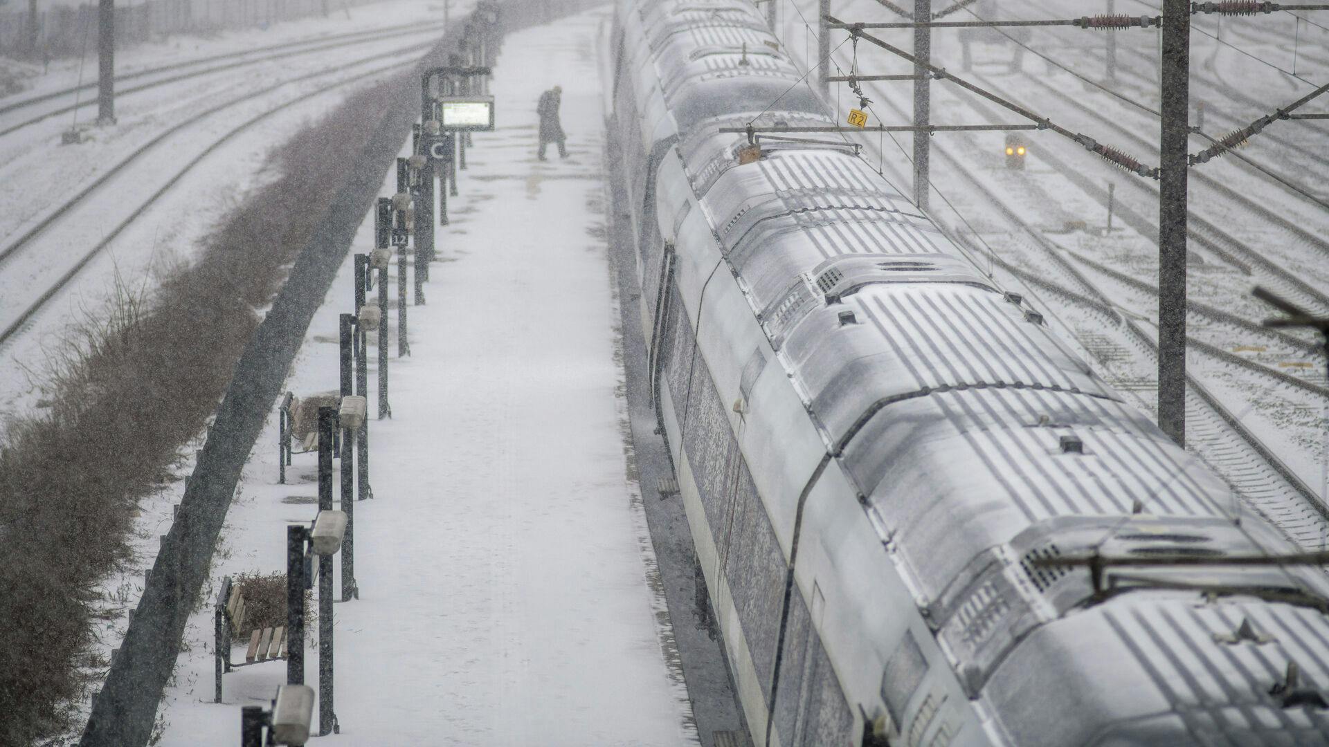 Man skal forvente flere forsinkelser, hvis man er med tog mandag.